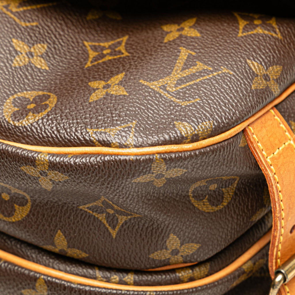 Louis Vuitton Monogram Saumur 25
