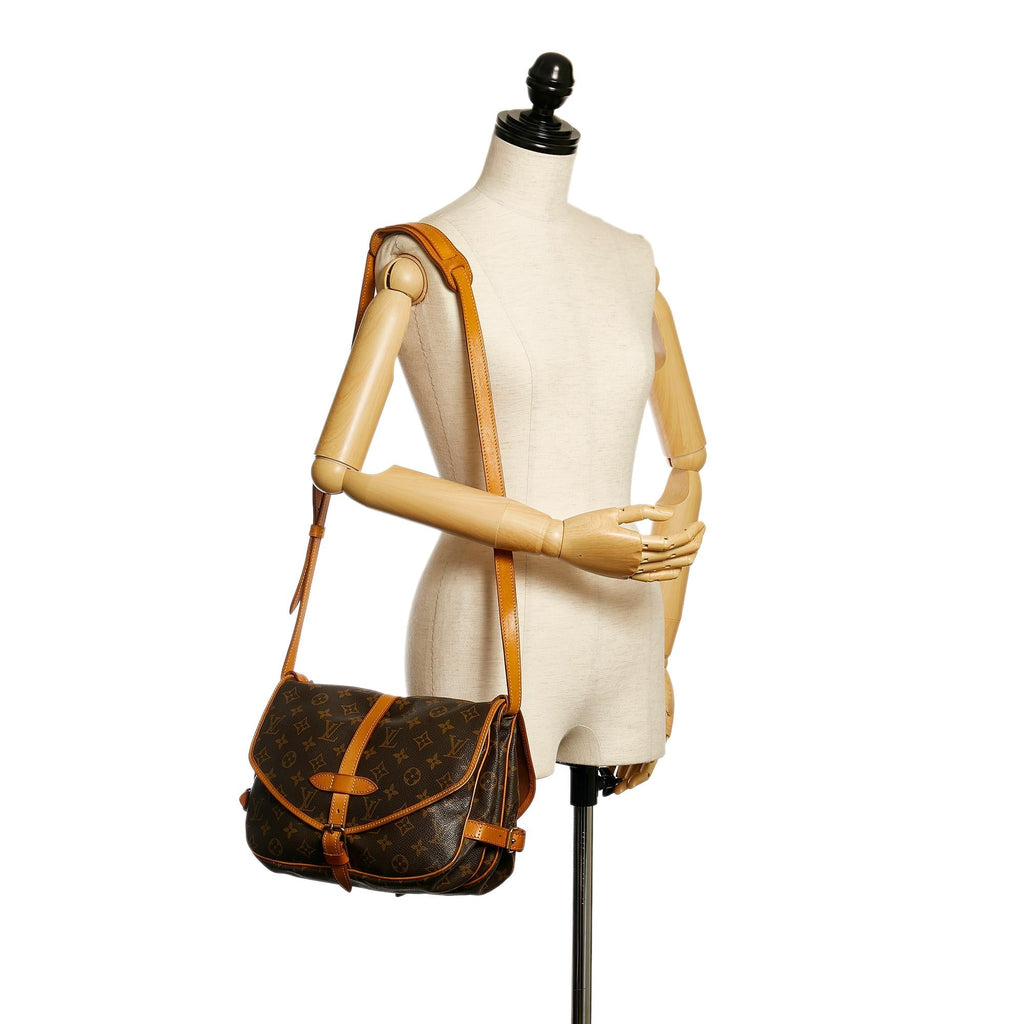 Louis Vuitton Monogram Saumur 30 (SHG-34457)