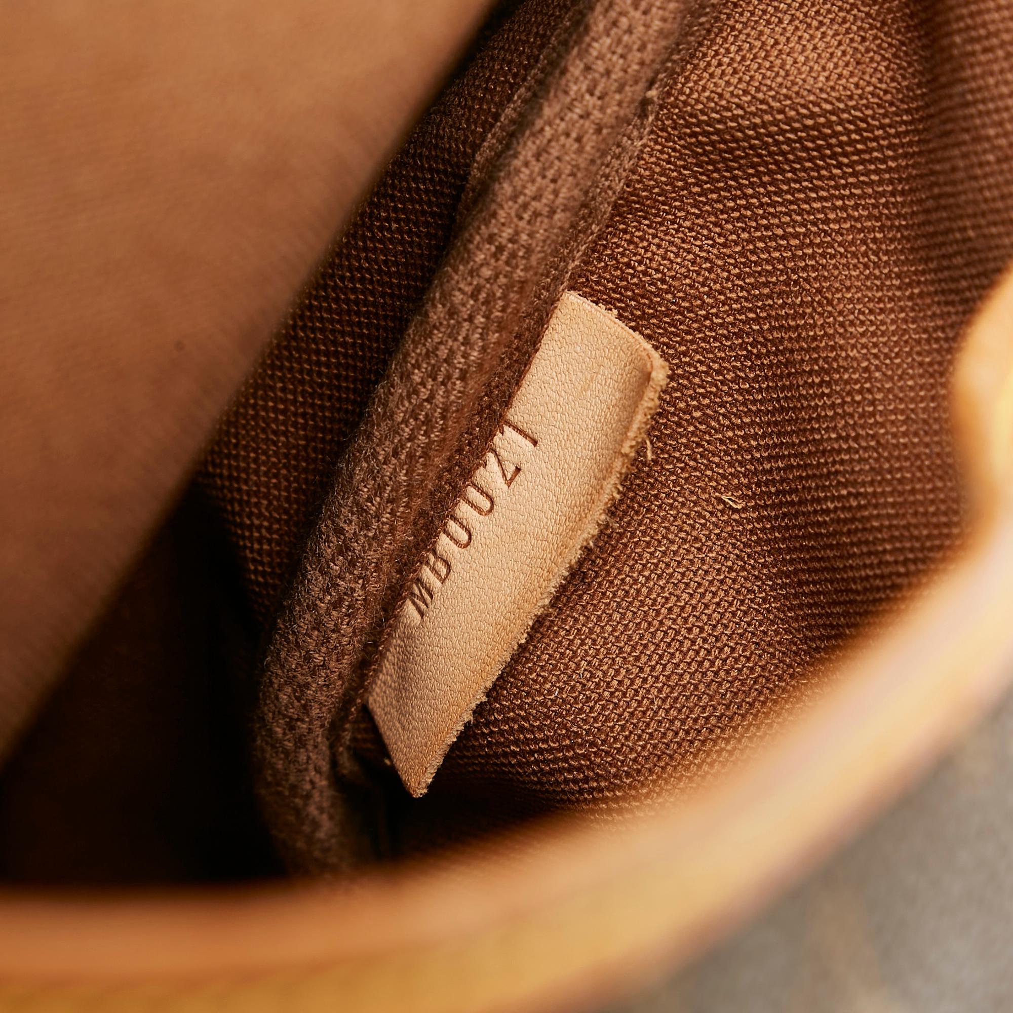 Louis Vuitton Monogram Saumur 30 (SHG-aTnHDs)