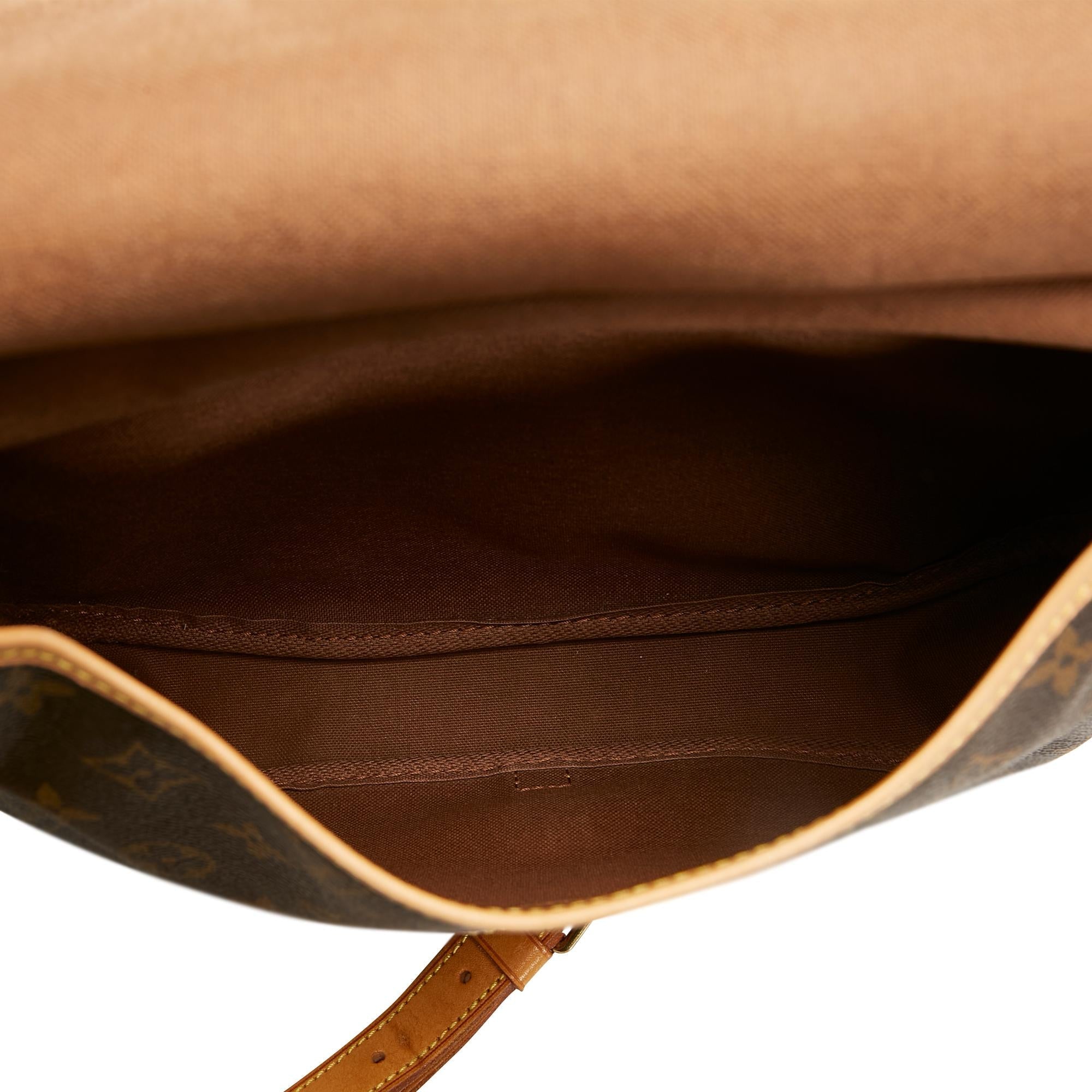 Louis Vuitton Monogram Saumur 30 (SHG-gTD124)