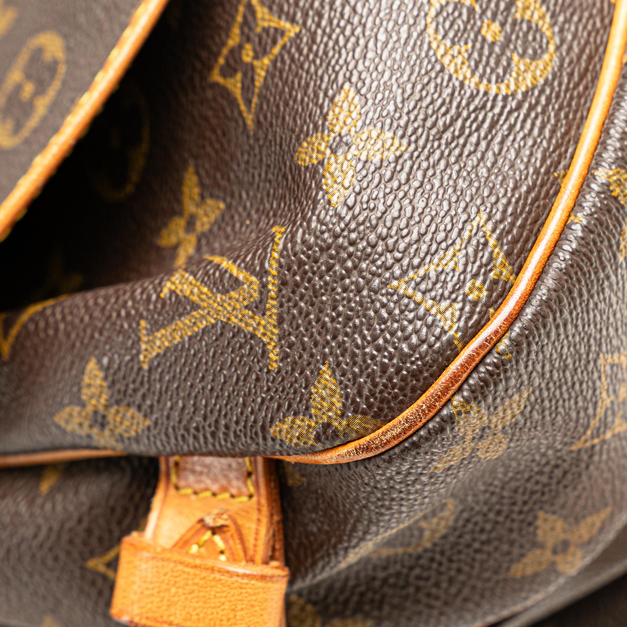 Louis Vuitton Monogram Saumur 30 (SHG-8qa5AS)