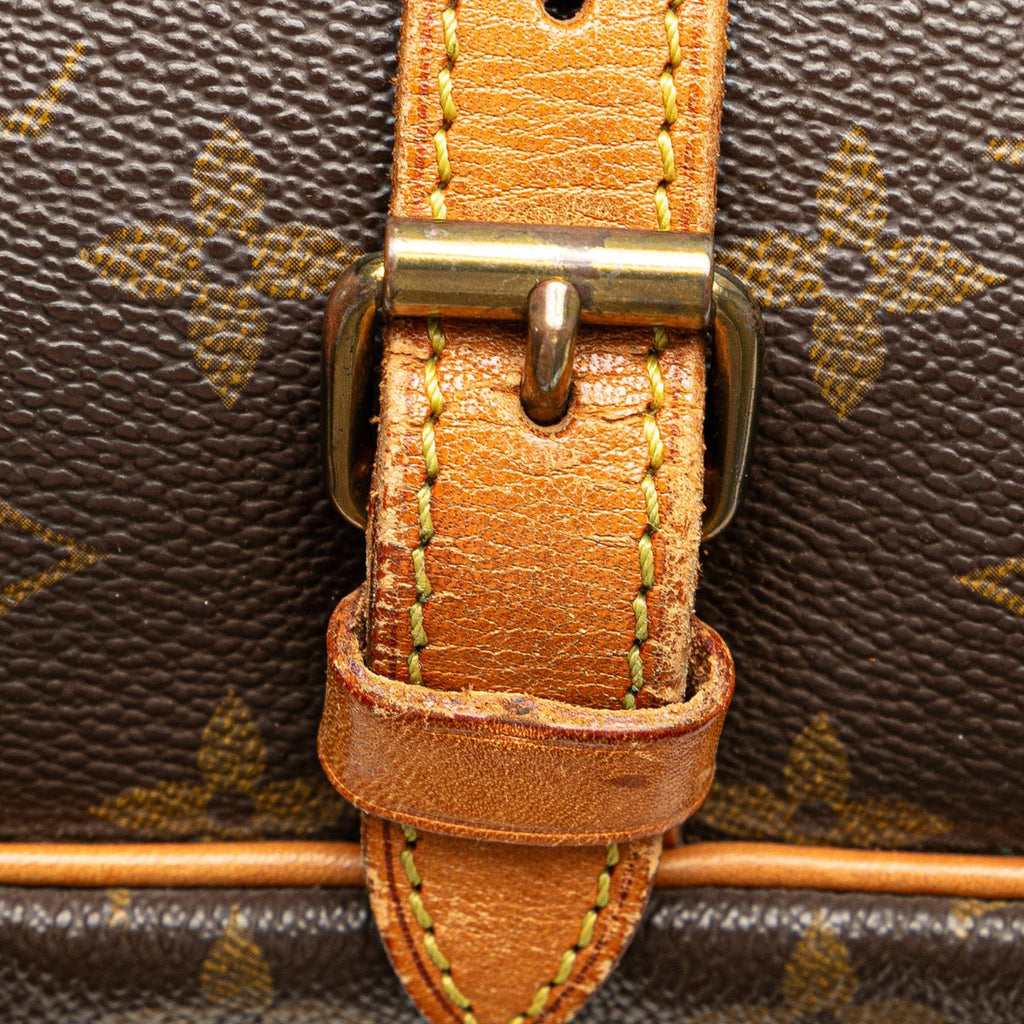 Louis Vuitton Monogram Saumur 30 (SHG-xPHXnr)