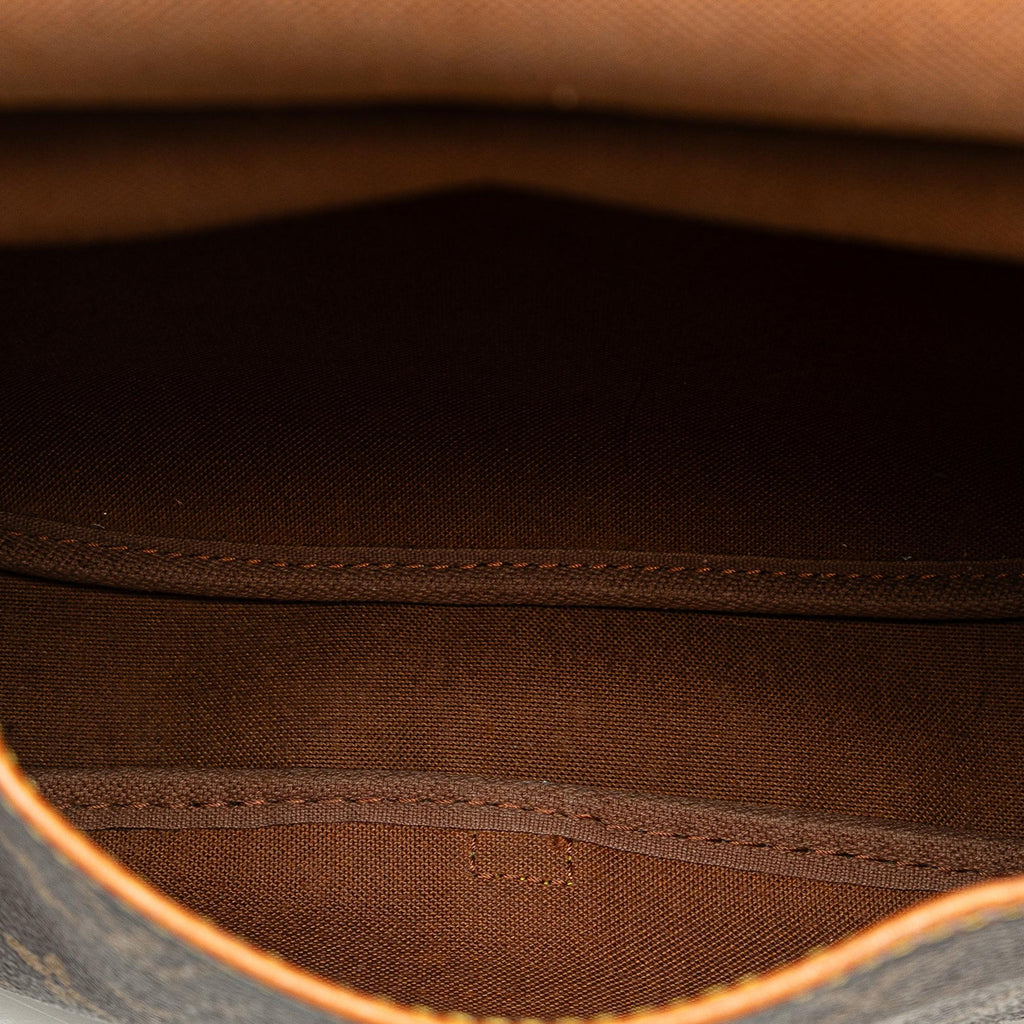 Louis Vuitton Monogram Saumur 30 (SHG-c59mCa)
