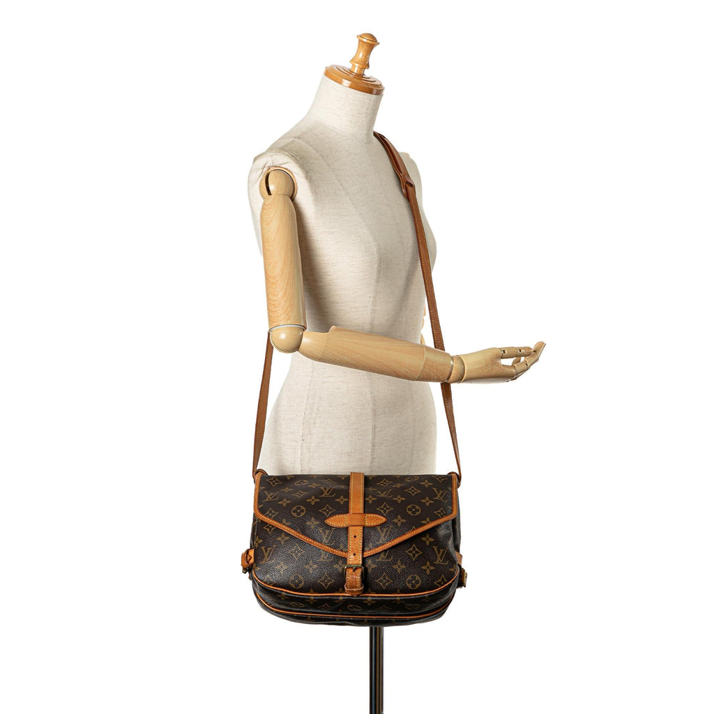 Louis Vuitton Monogram Saumur 30 (SHG-c59mCa)