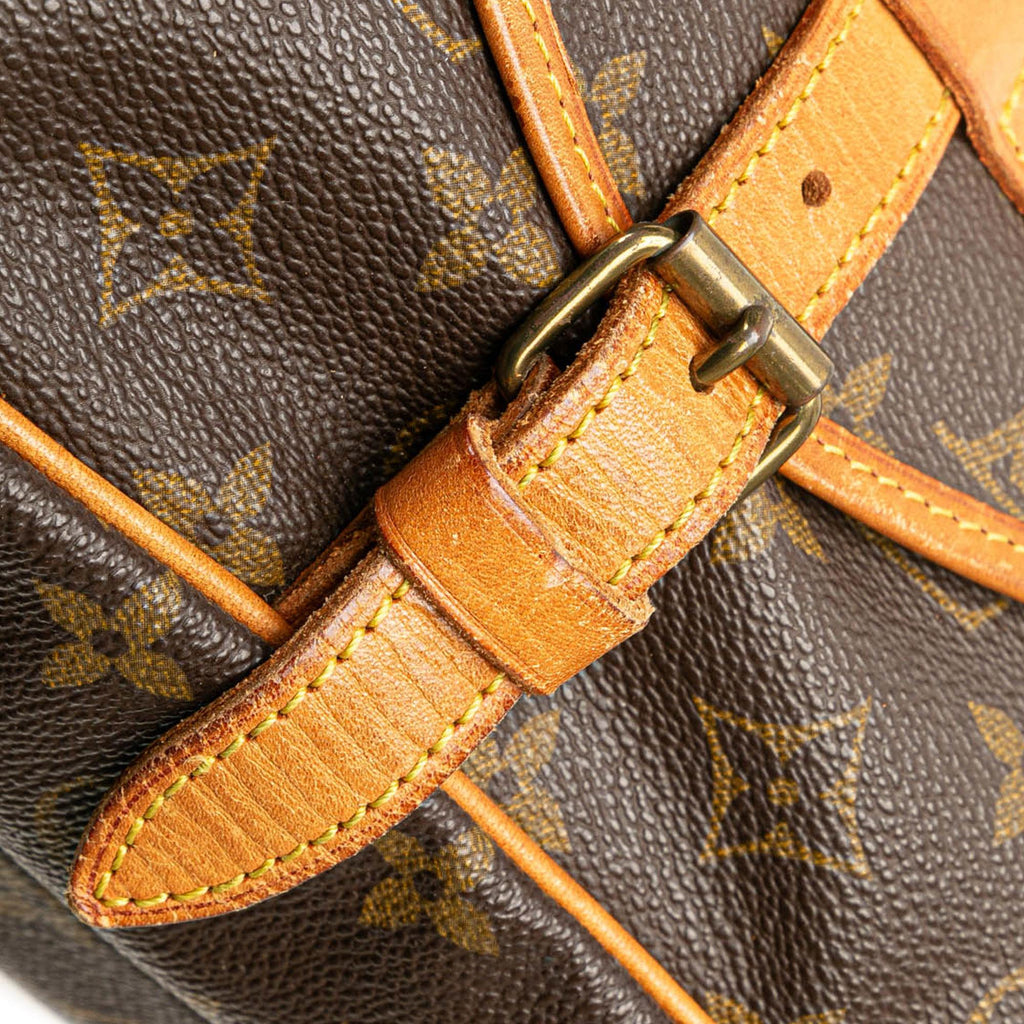 Louis Vuitton Monogram Saumur 30 (SHG-PFQISn)