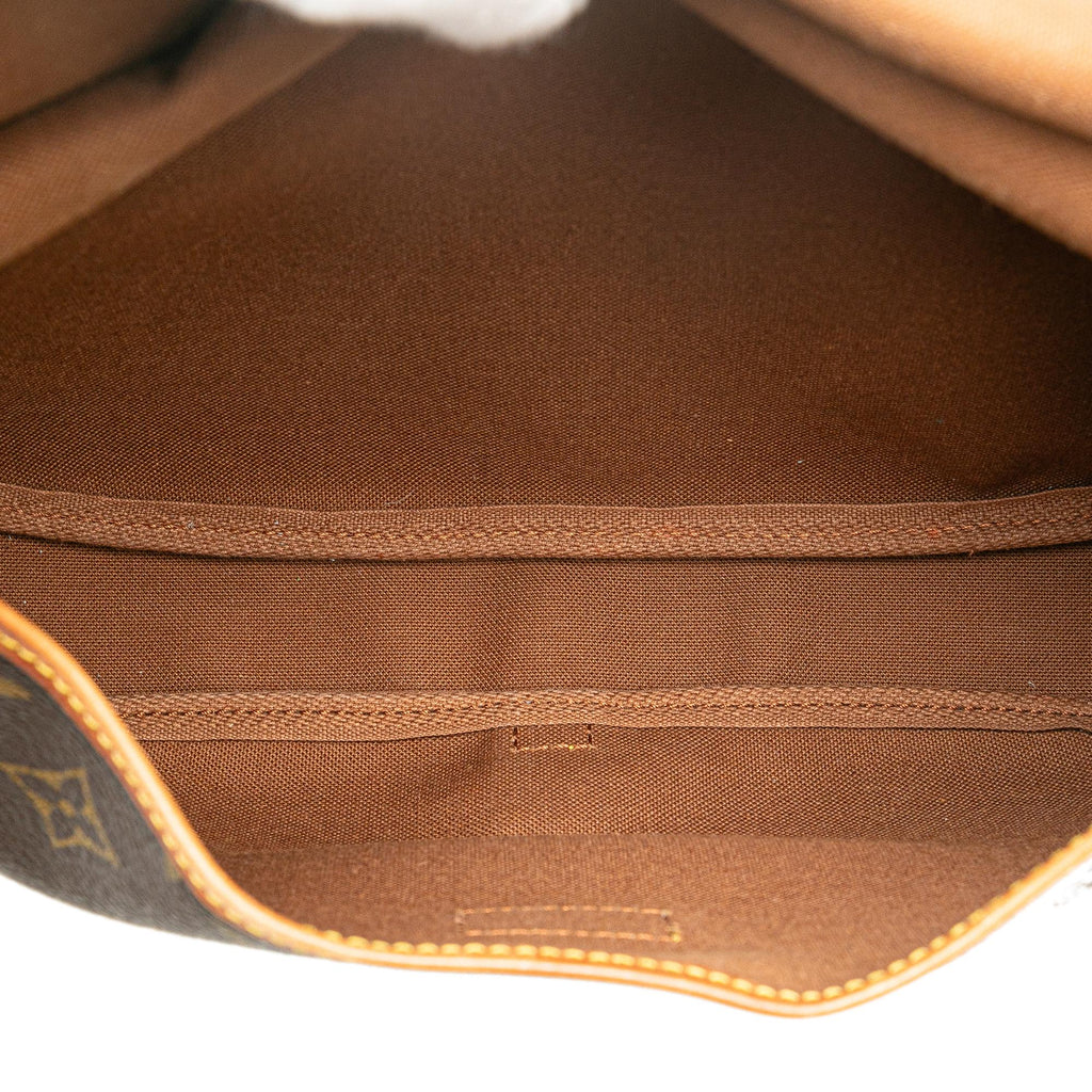 Louis Vuitton Monogram Saumur 30 (SHG-GUayW1)