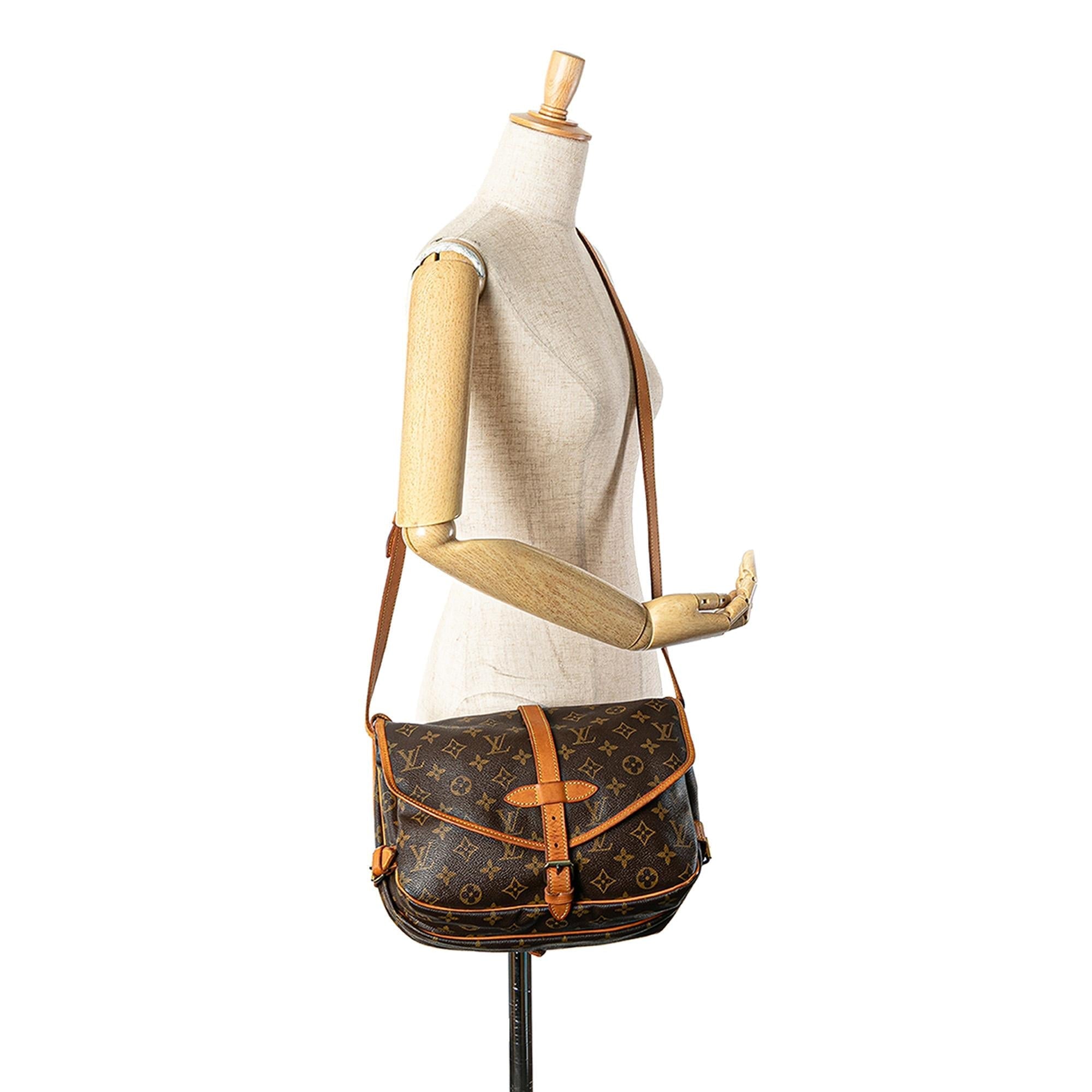 Louis Vuitton Monogram Saumur 30