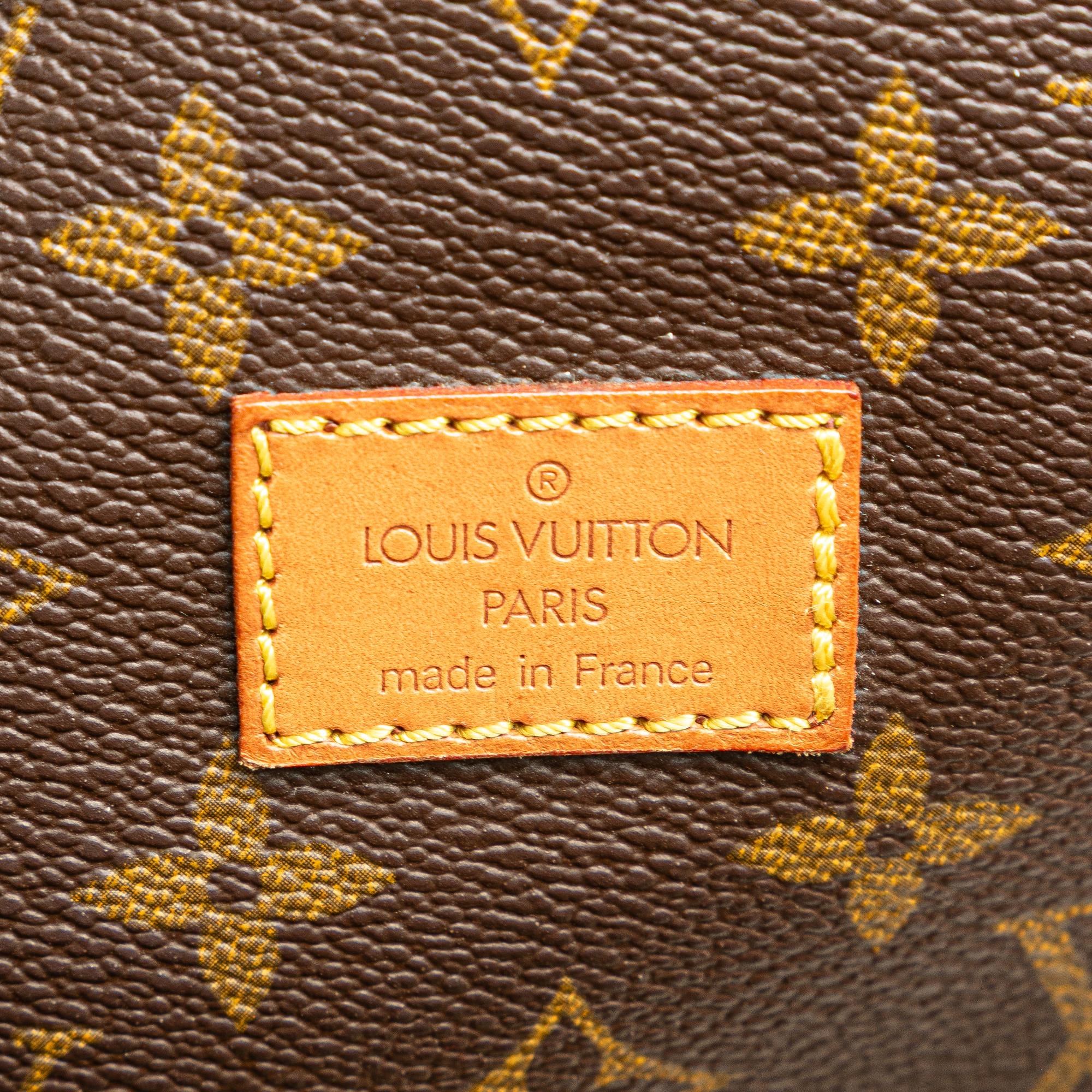 Louis Vuitton Monogram Saumur 30