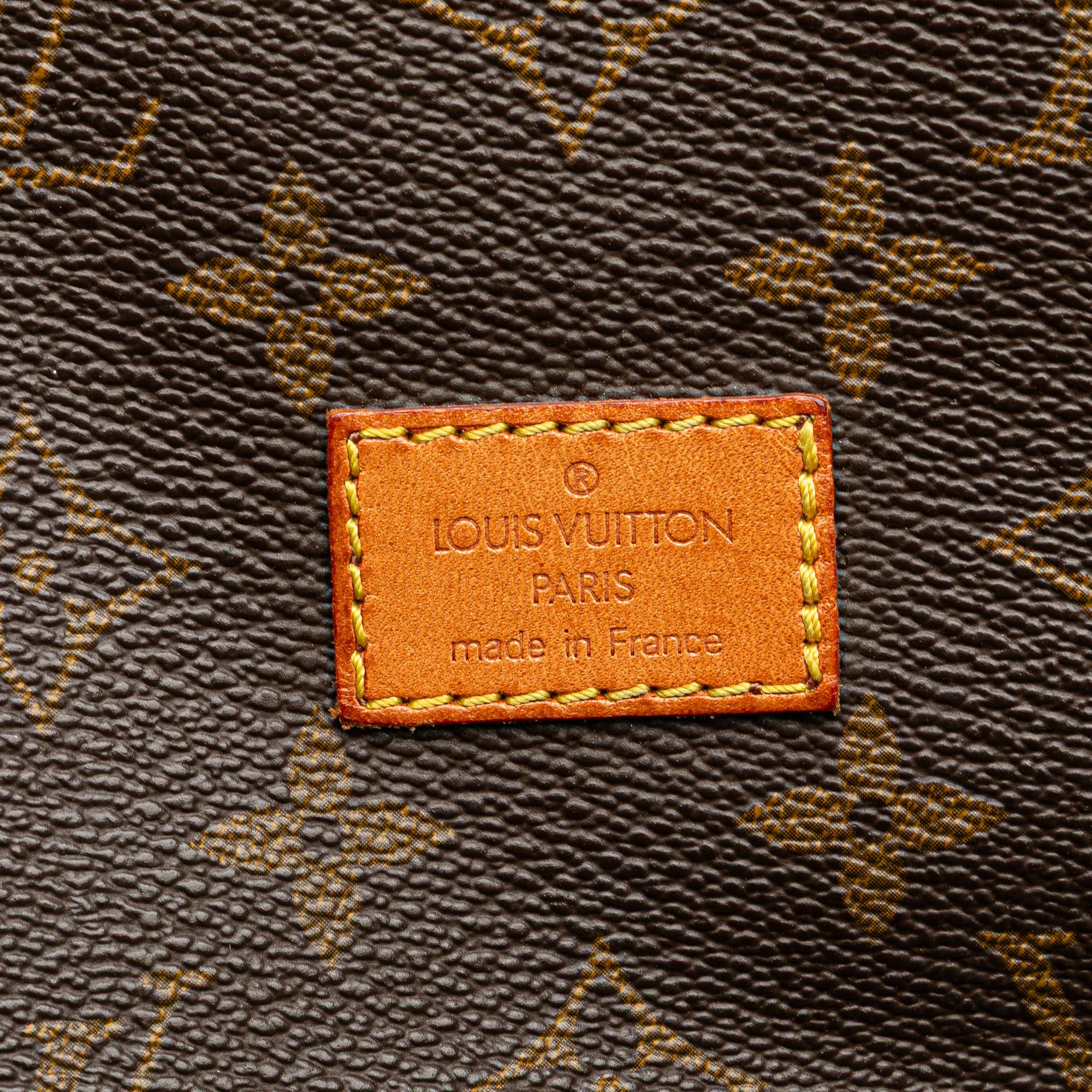 Louis Vuitton Monogram Saumur 30