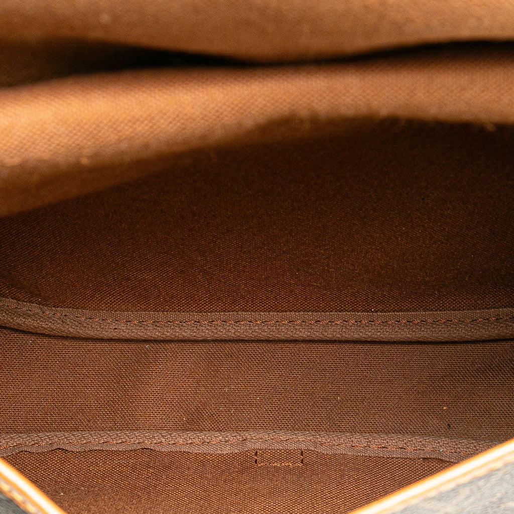 Louis Vuitton Monogram Saumur 30