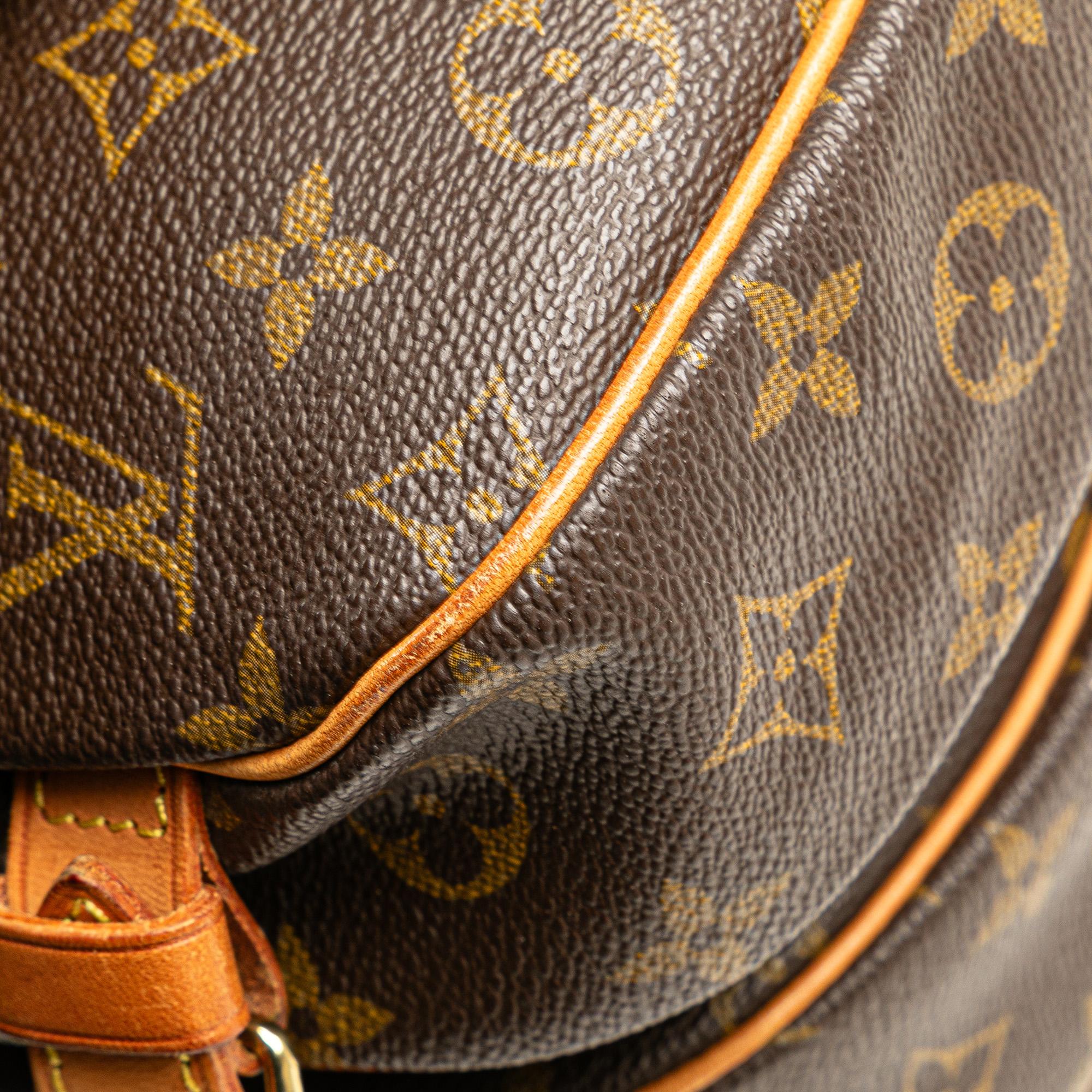 Louis Vuitton Monogram Saumur 30