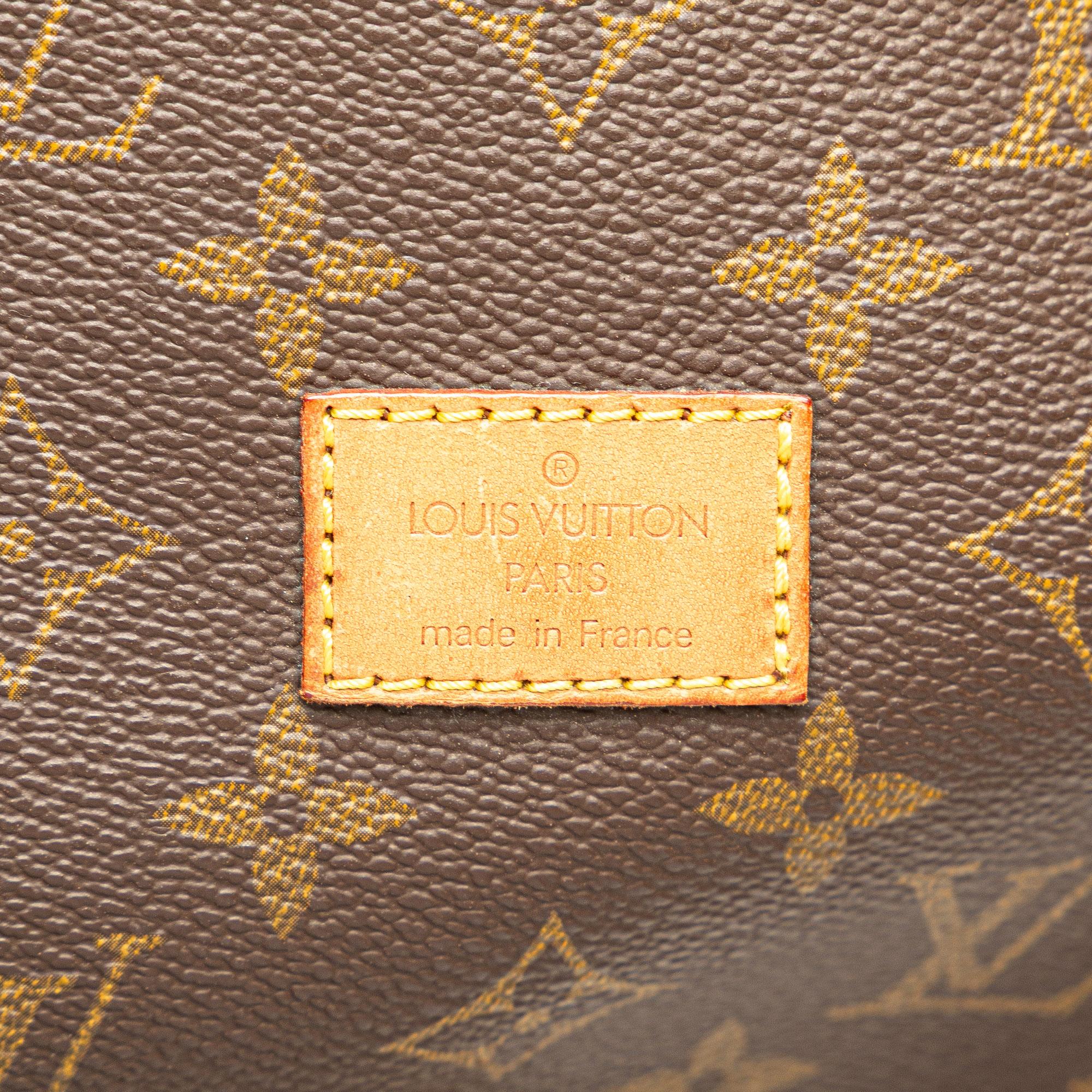 Louis Vuitton Monogram Saumur 30