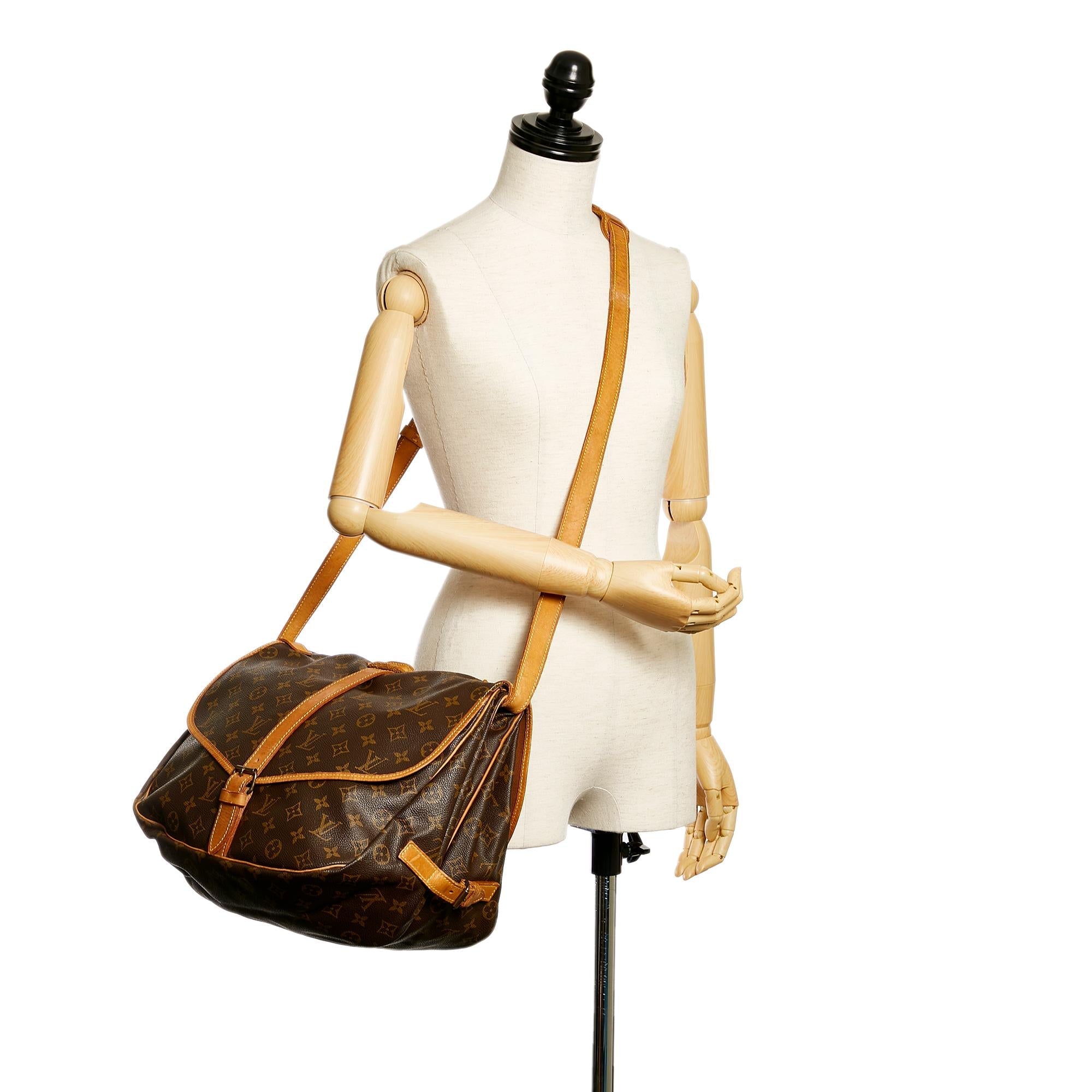 Louis Vuitton Monogram Saumur 35 (SHG-36334)