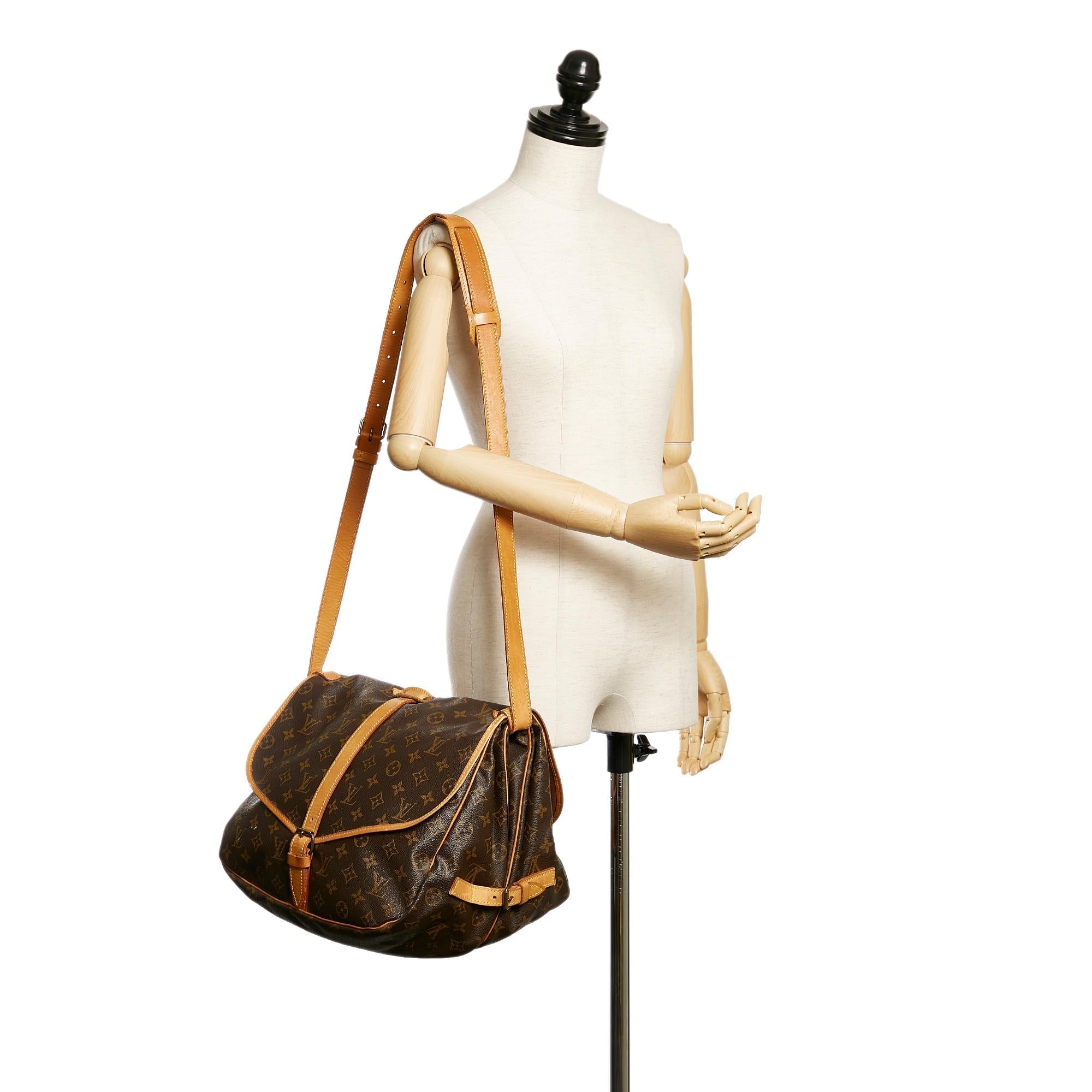Louis Vuitton Monogram Saumur 35 (SHG-36588)