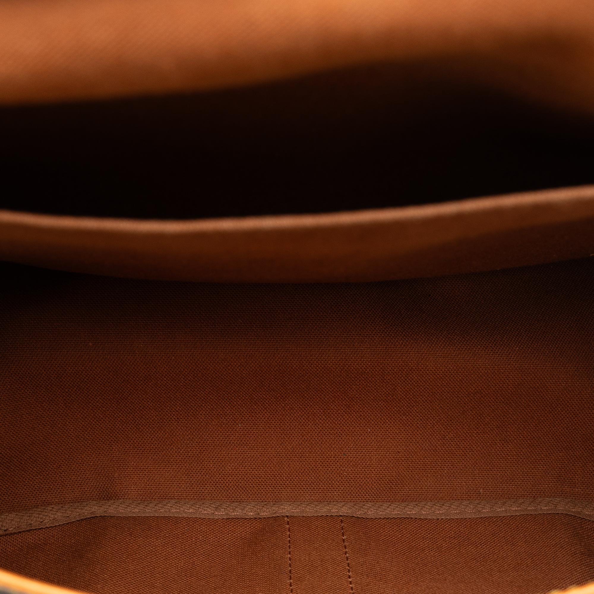 Louis Vuitton Monogram Saumur 35 (SHG-dGcr9j)