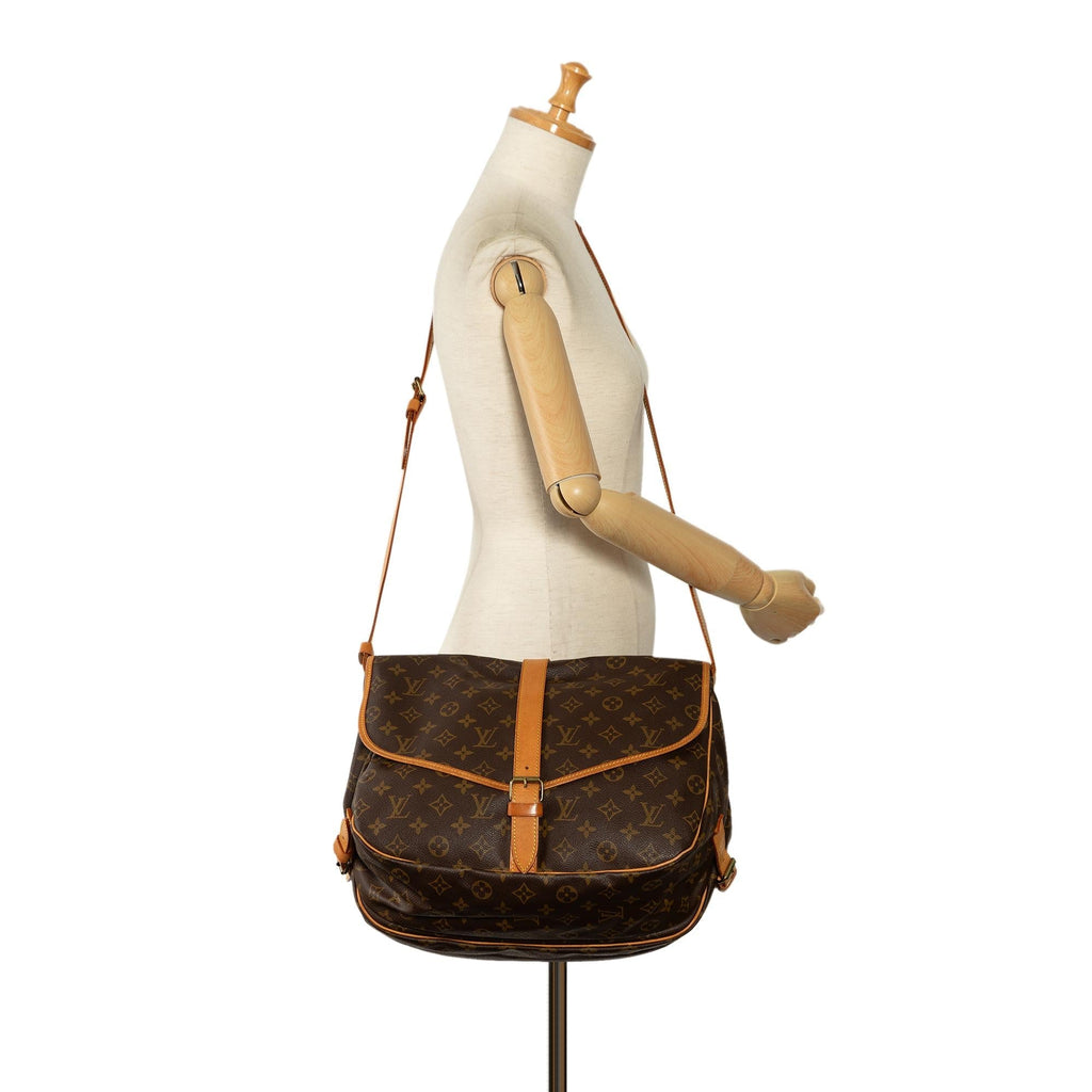Louis Vuitton Monogram Saumur 35 (SHG-zyUtQf)