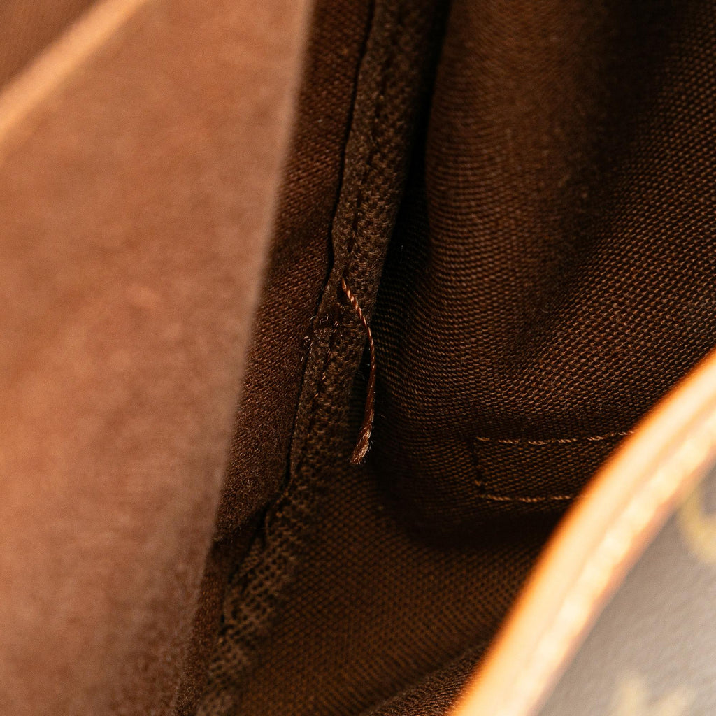 Louis Vuitton Monogram Saumur 35