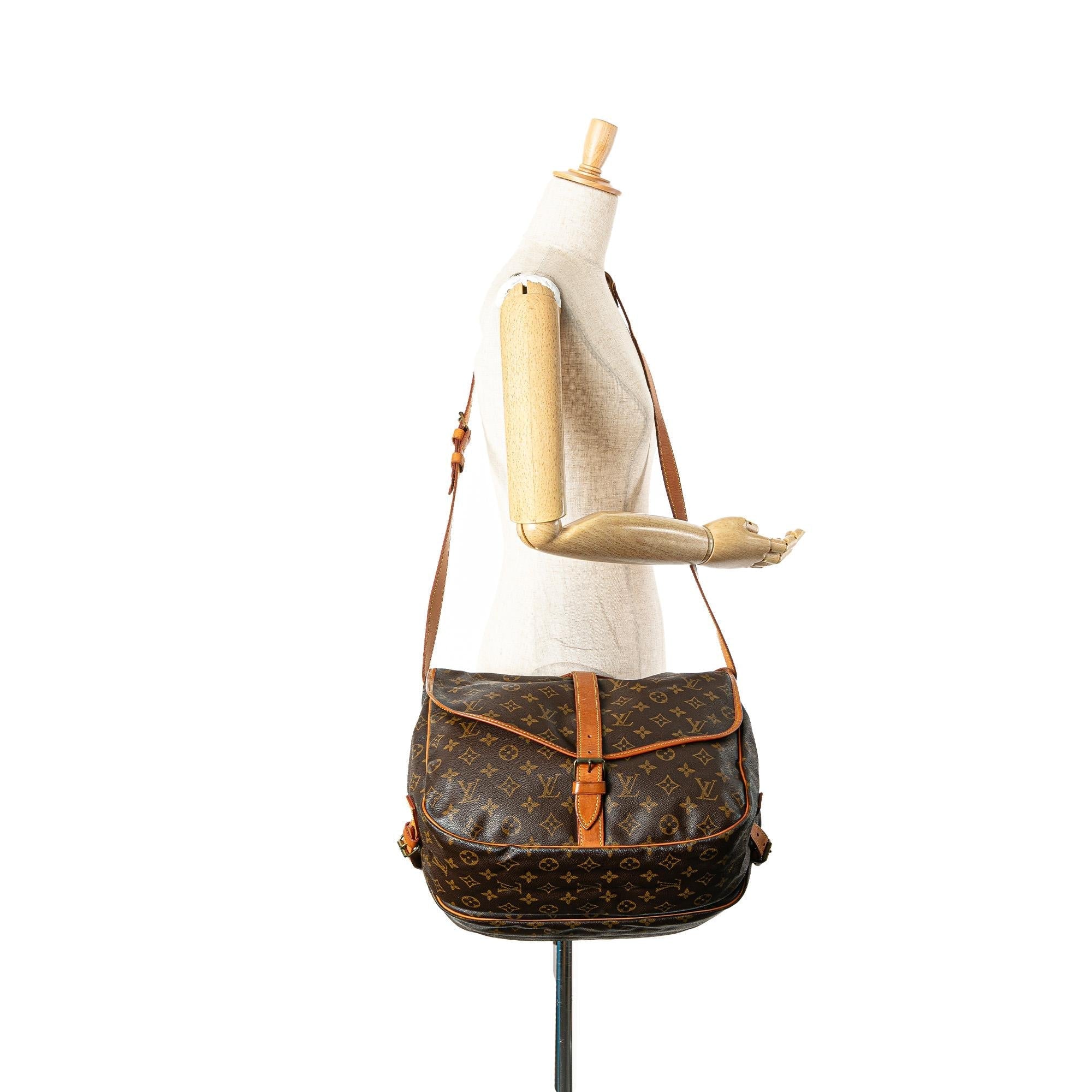 Louis Vuitton Monogram Saumur 35