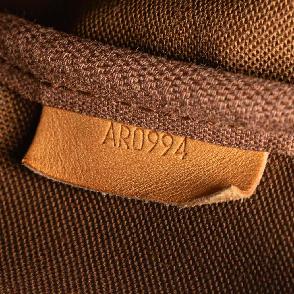 Louis Vuitton Monogram Saumur 35