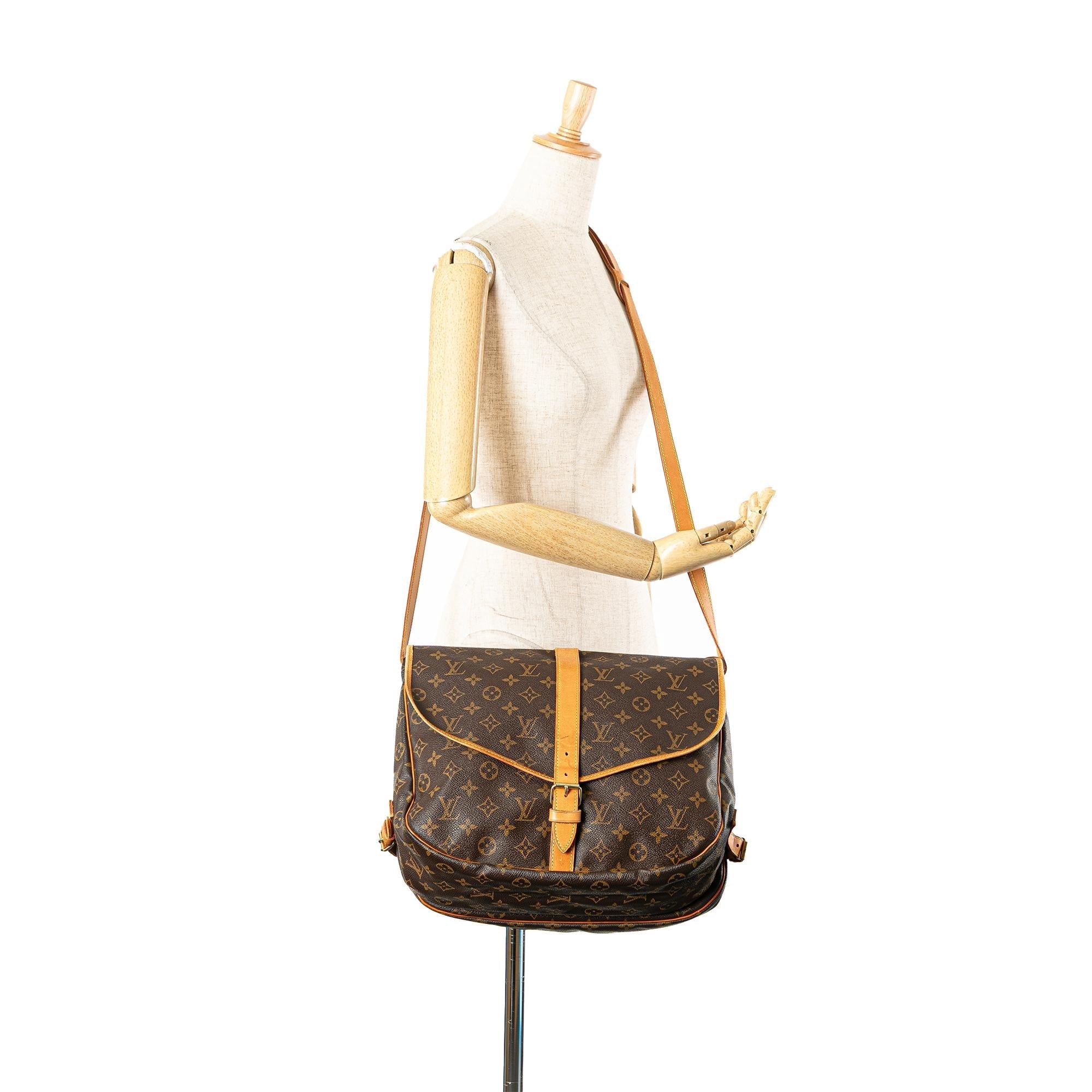 Louis Vuitton Monogram Saumur 35