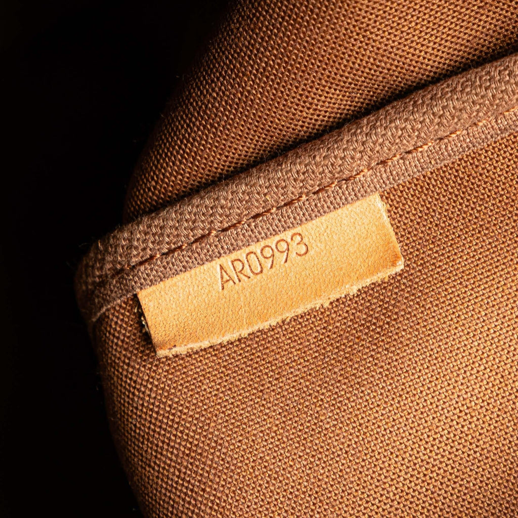 Louis Vuitton Monogram Saumur 35
