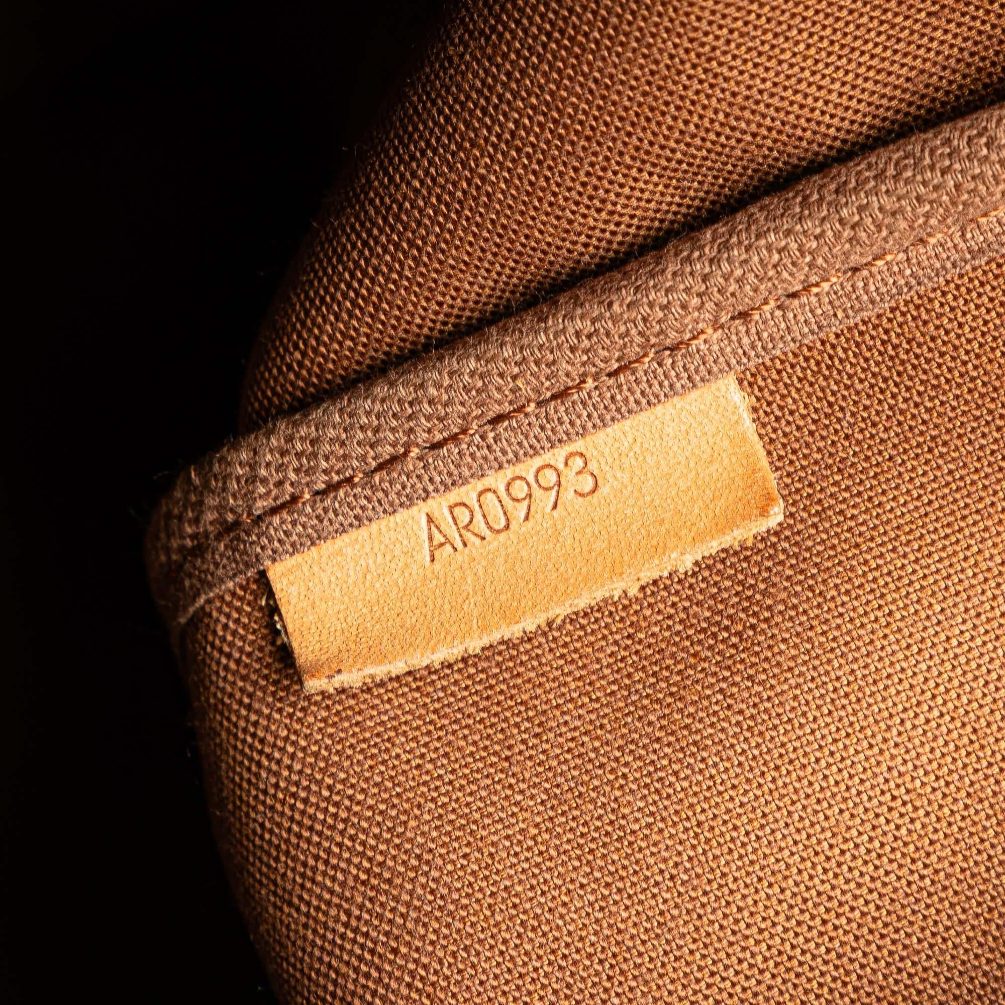 Louis Vuitton Monogram Saumur 35