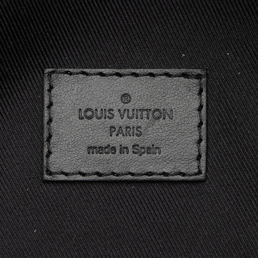 Louis Vuitton Monogram Shadow Discovery Bumbag