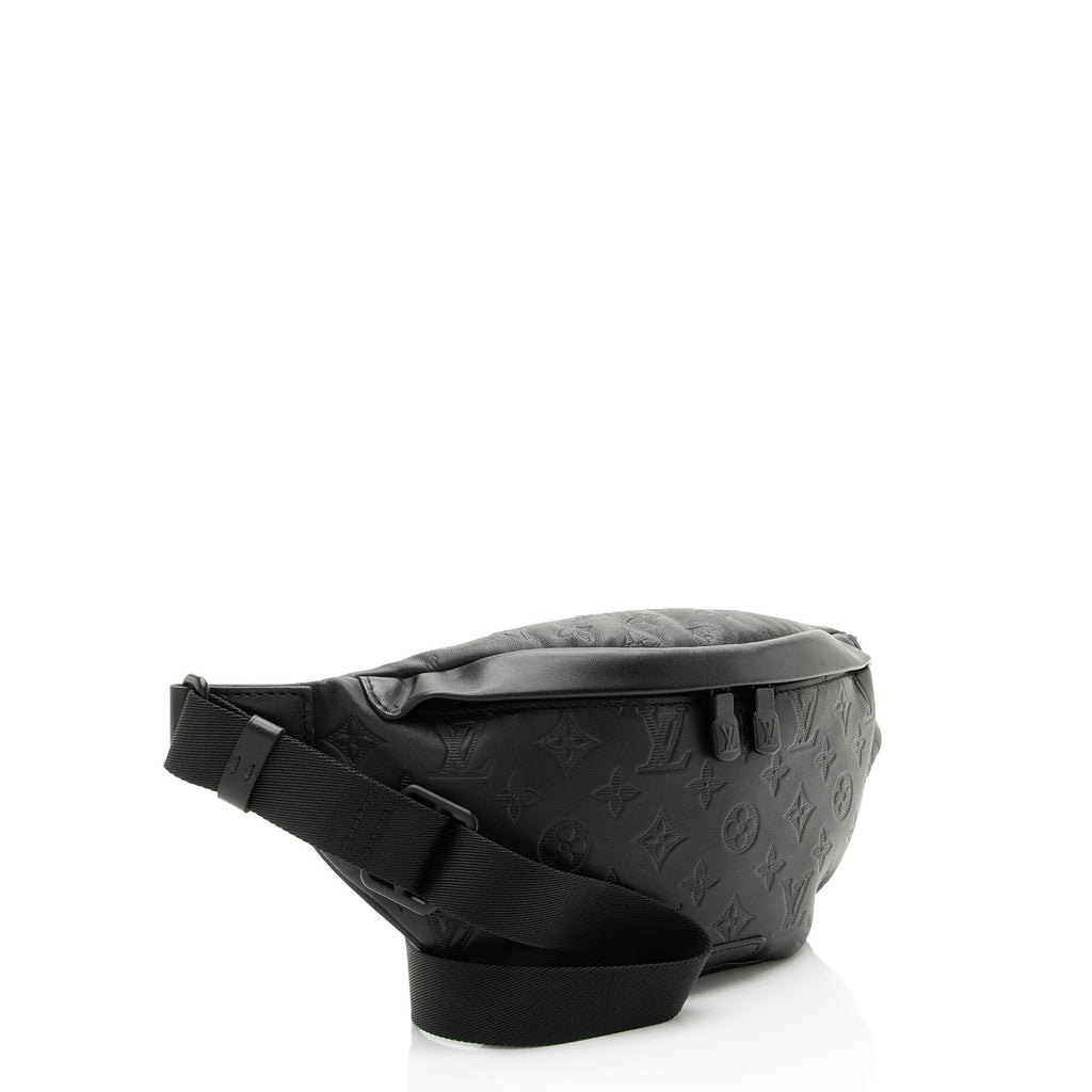 Louis Vuitton Monogram Shadow Discovery Bumbag