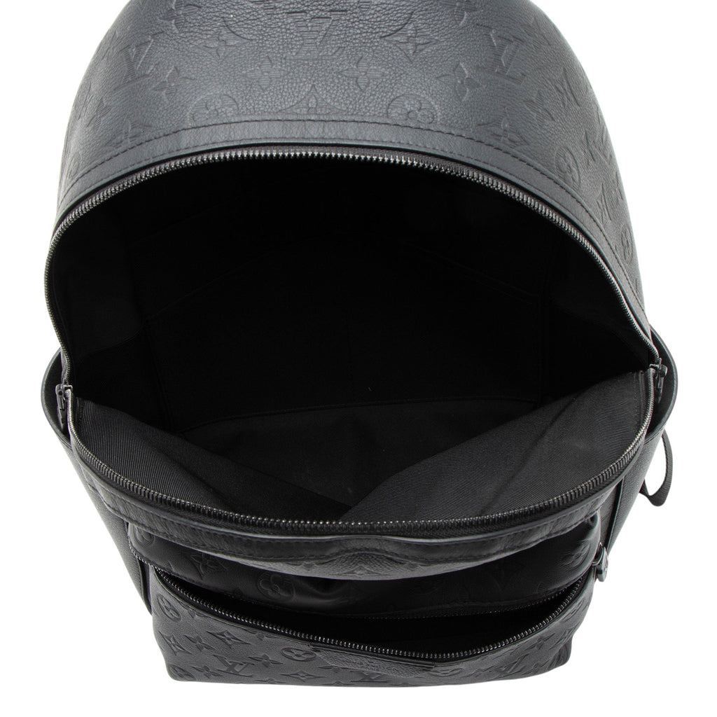 Louis Vuitton Monogram Shadow Discovery PM Backpack (SHF-mUZI8A)