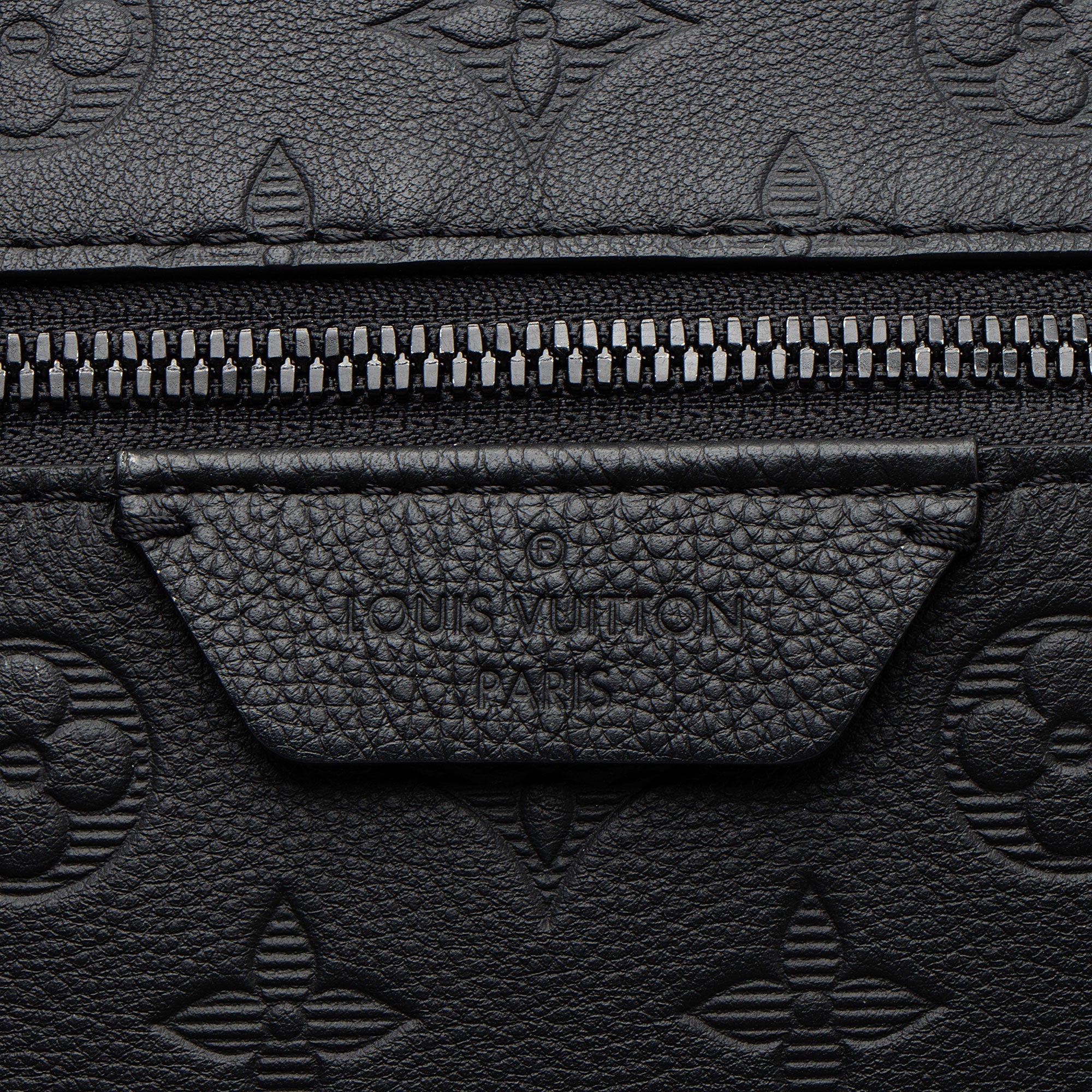 Louis Vuitton Monogram Shadow Discovery PM Backpack (SHF-mUZI8A)