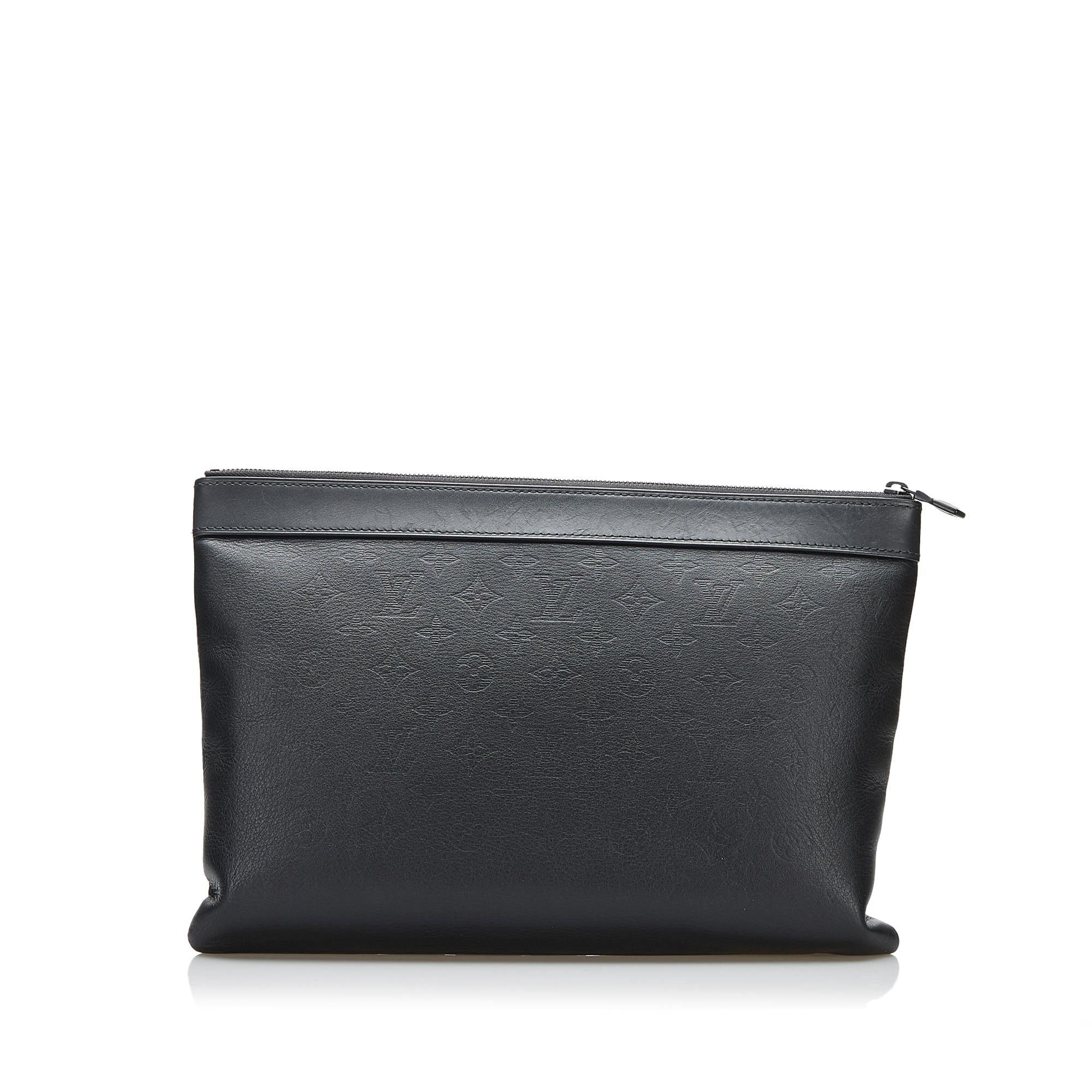 Louis Vuitton Monogram Shadow Discovery Pochette (SHG-PIL5TQ)