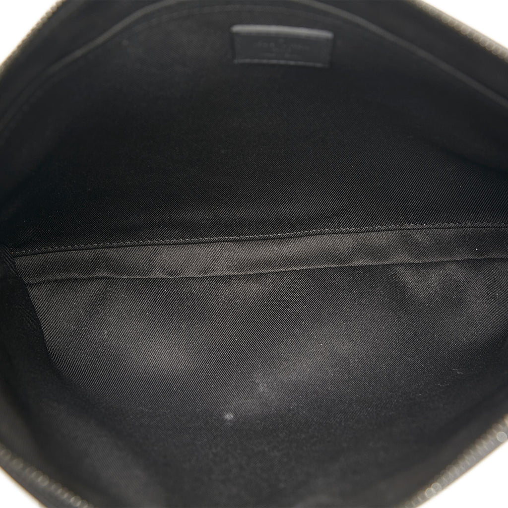 Louis Vuitton Monogram Shadow Discovery Pochette (SHG-PIL5TQ)