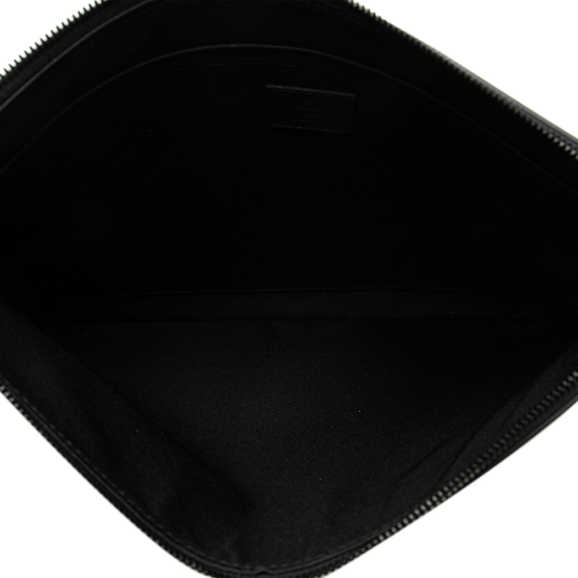 Louis Vuitton Monogram Shadow Discovery Pochette (SHG-0jrbak)