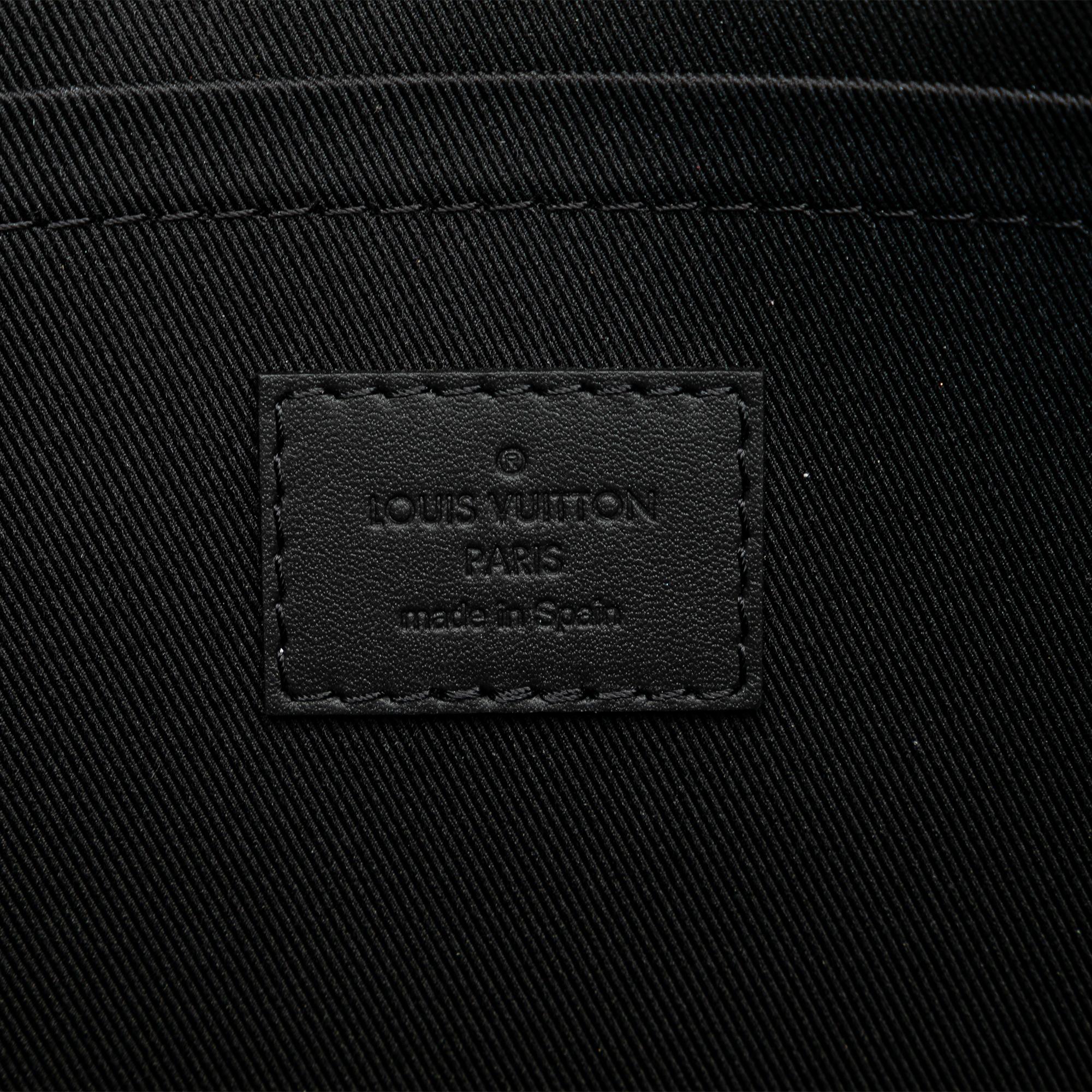 Louis Vuitton Monogram Shadow Discovery Pochette (SHG-0jrbak)