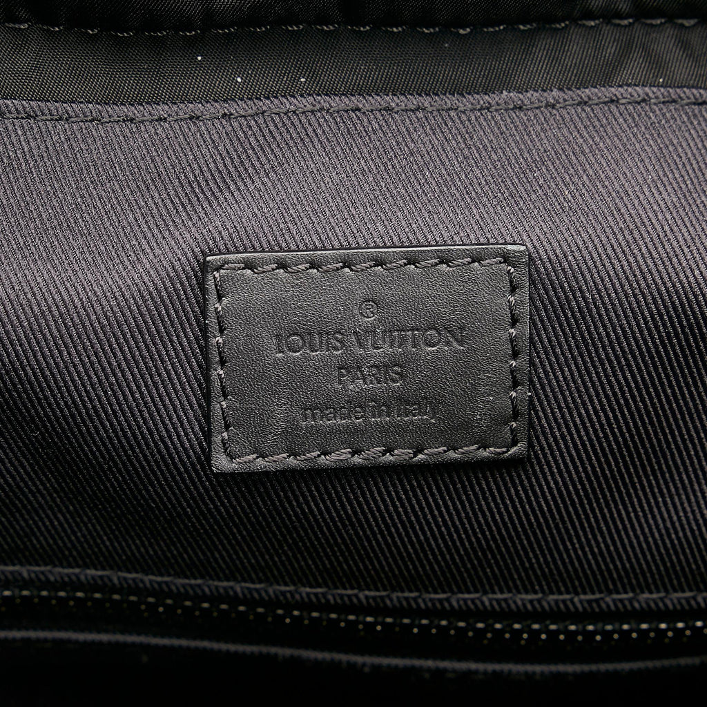 Louis Vuitton Monogram Shadow Discovery (SHG-P9Uz0c)