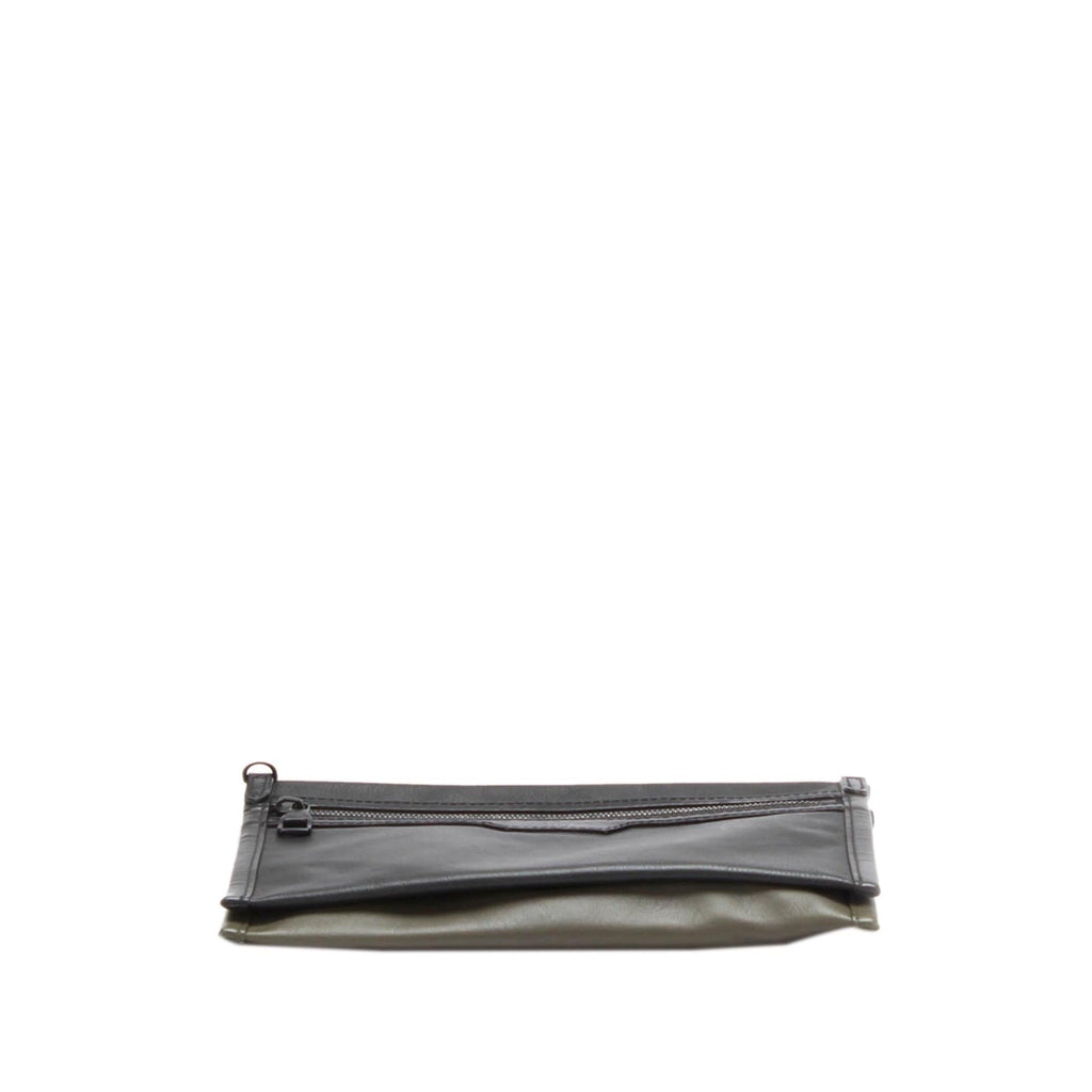 Louis Vuitton Monogram Shadow Double Flat Messenger (SHG-z0id5e)