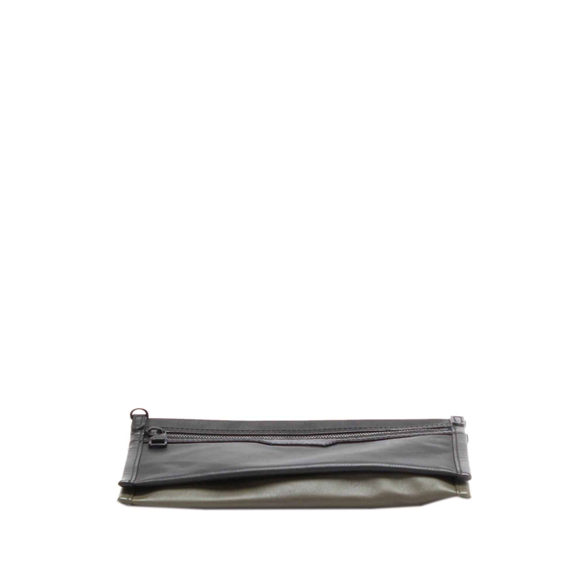 Louis Vuitton Monogram Shadow Double Flat Messenger (SHG-z0id5e)