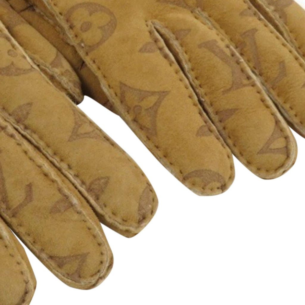 Louis Vuitton Monogram Shearling Gloves (SHG-36692)