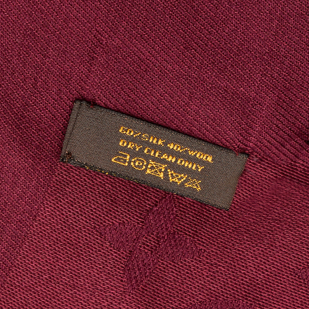 Louis Vuitton Monogram Silk Scarf (SHG-31203)