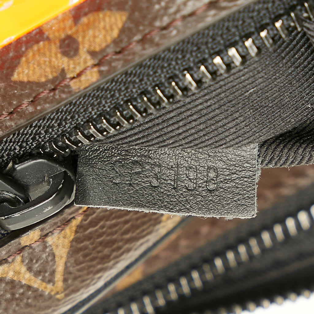 Louis Vuitton Monogram Solar Ray Pochette Volga (SHG-n7IVU7)