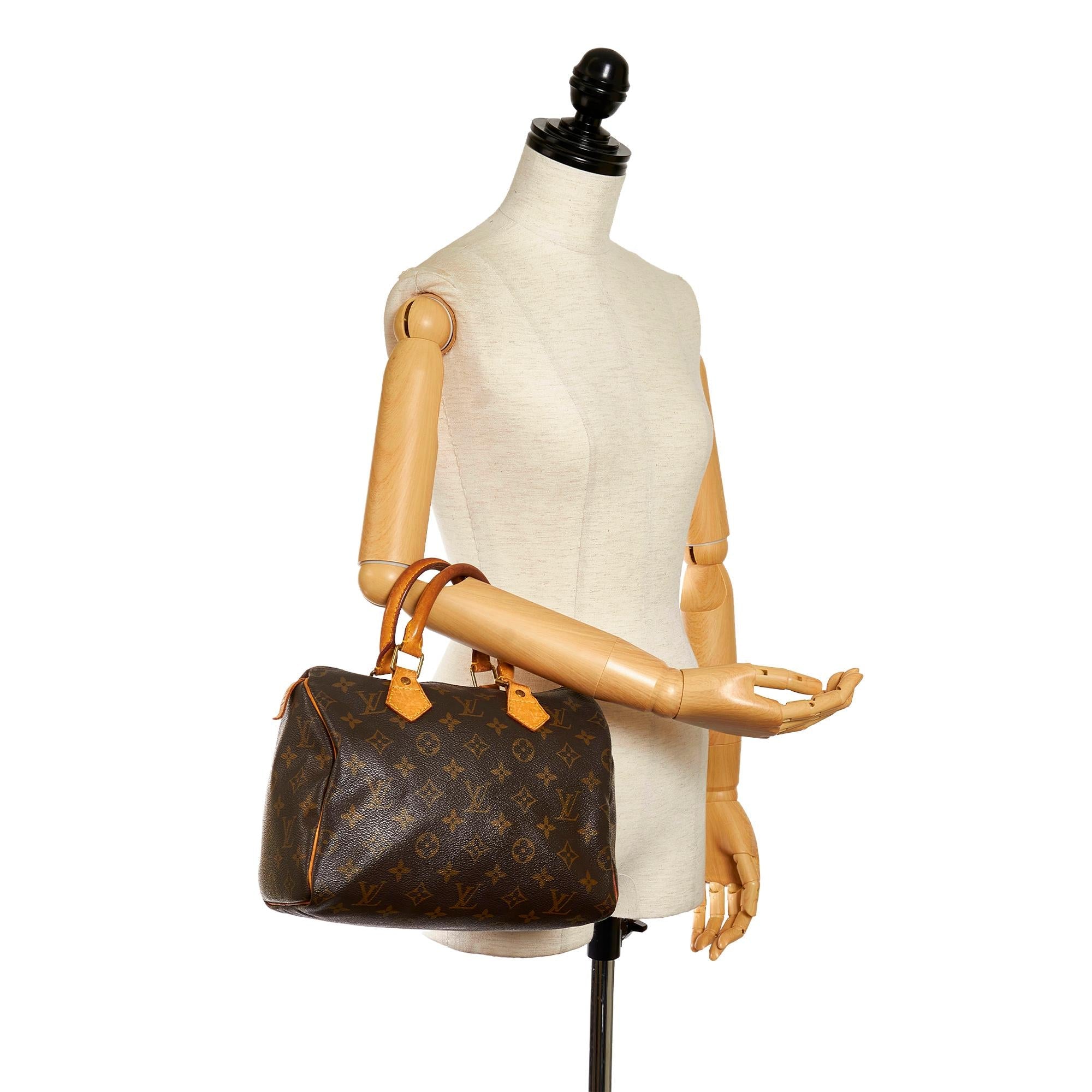 Louis Vuitton Monogram Speedy 25 (SHG-32935)