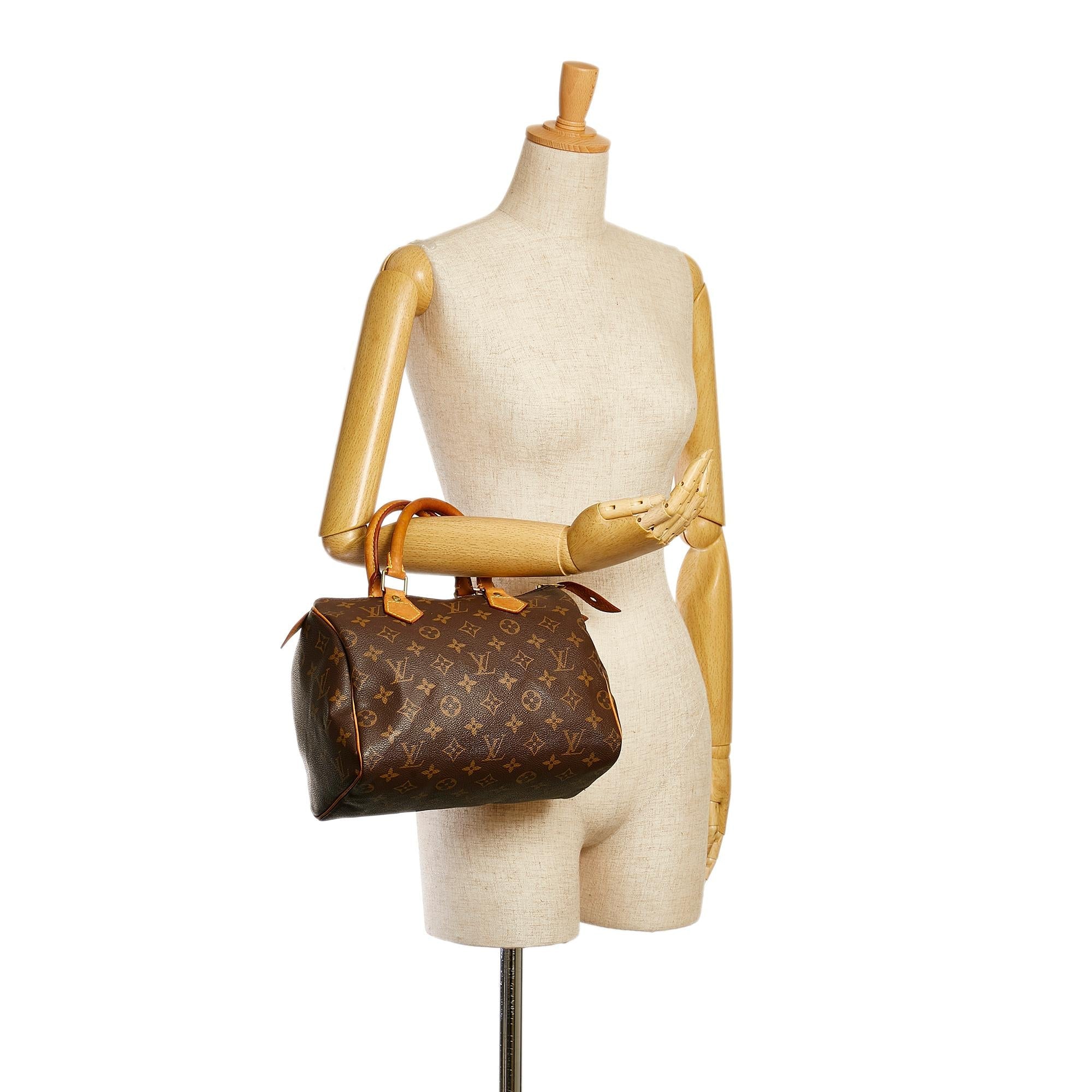 Louis Vuitton Monogram Speedy 25 (SHG-35136)