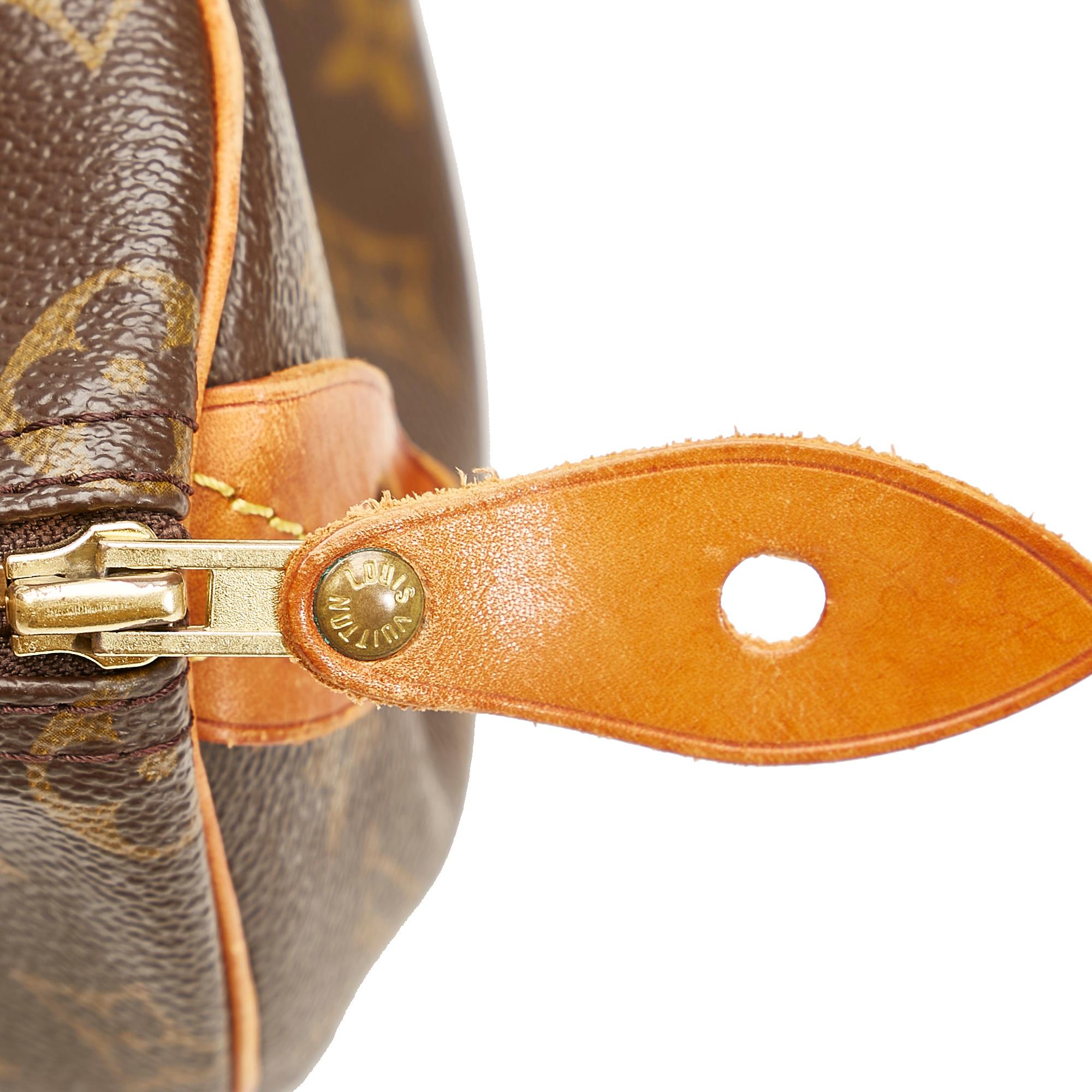 Louis Vuitton Monogram Speedy 25 (SHG-36865)