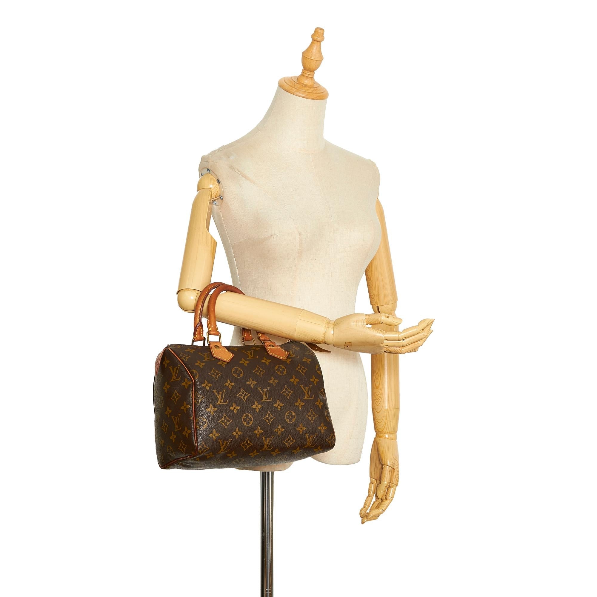 Louis Vuitton Monogram Speedy 25 (SHG-FZRrzE)