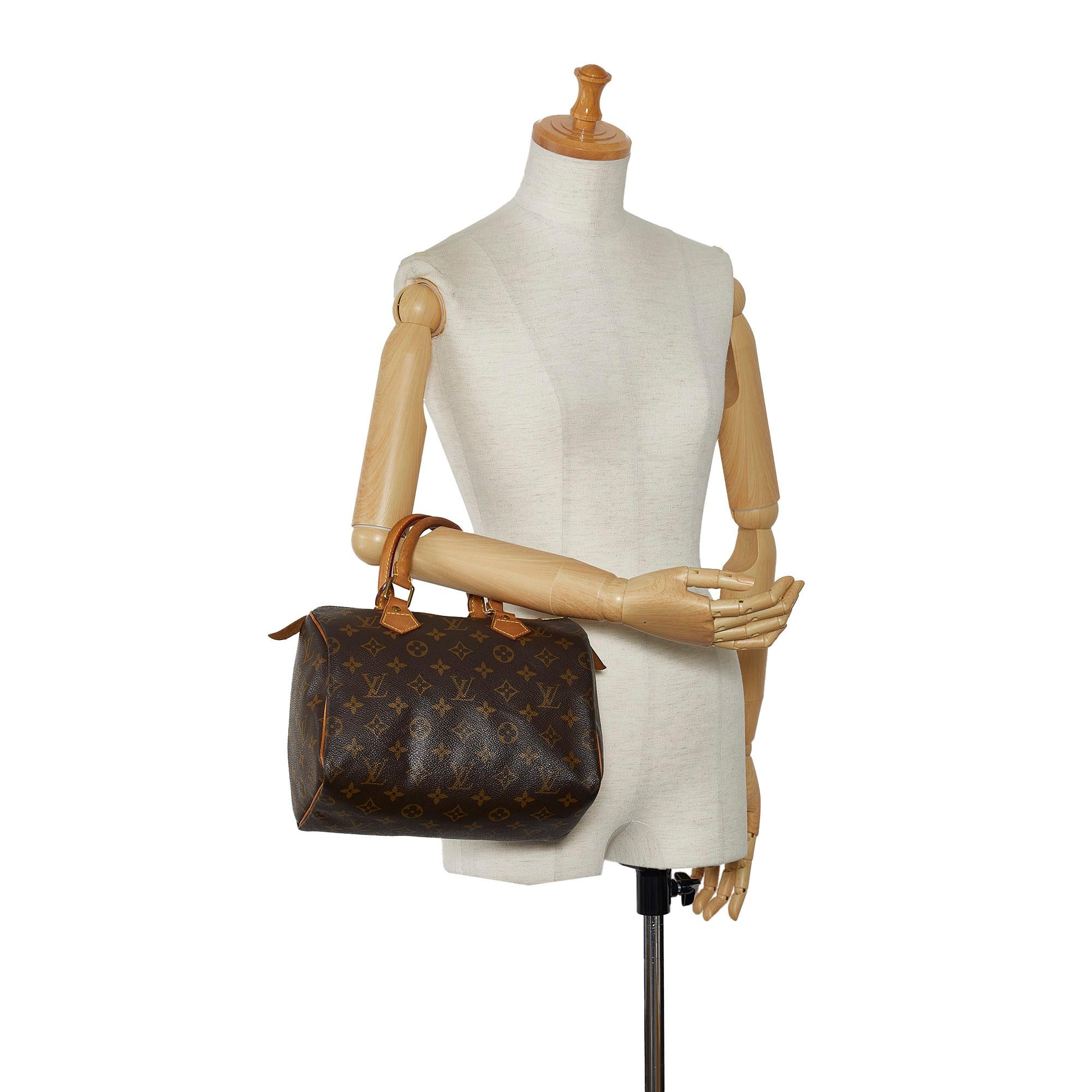 Louis Vuitton Monogram Speedy 25 (SHG-bVxxEi)