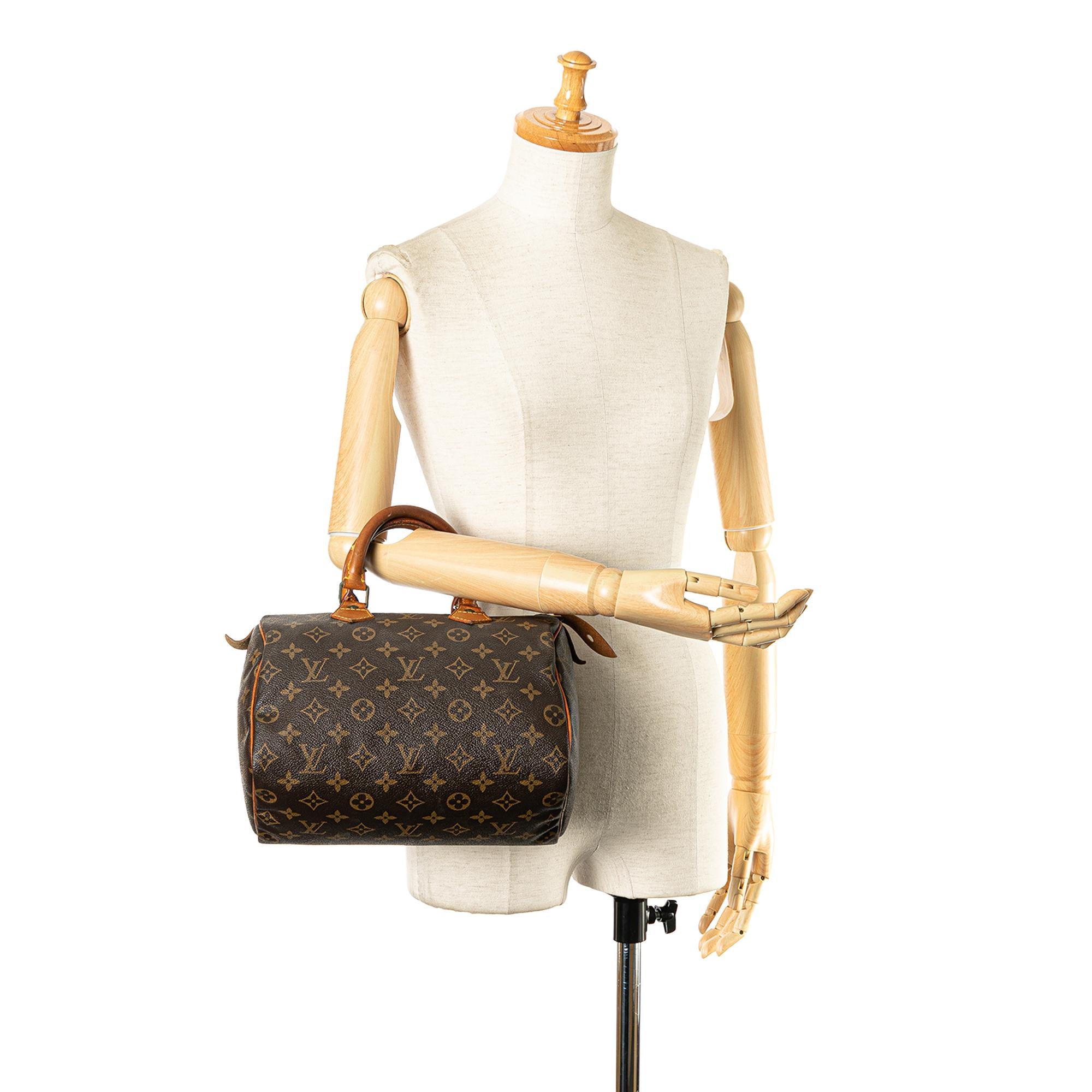 Louis Vuitton Monogram Speedy 25 (SHG-FghhCw)