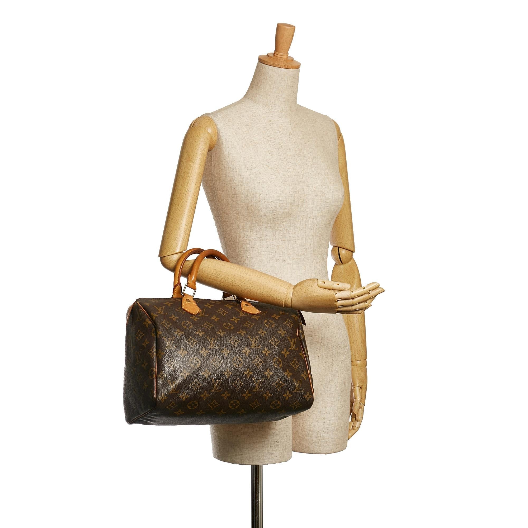 Louis Vuitton Monogram Speedy 30 (SHG-36294)