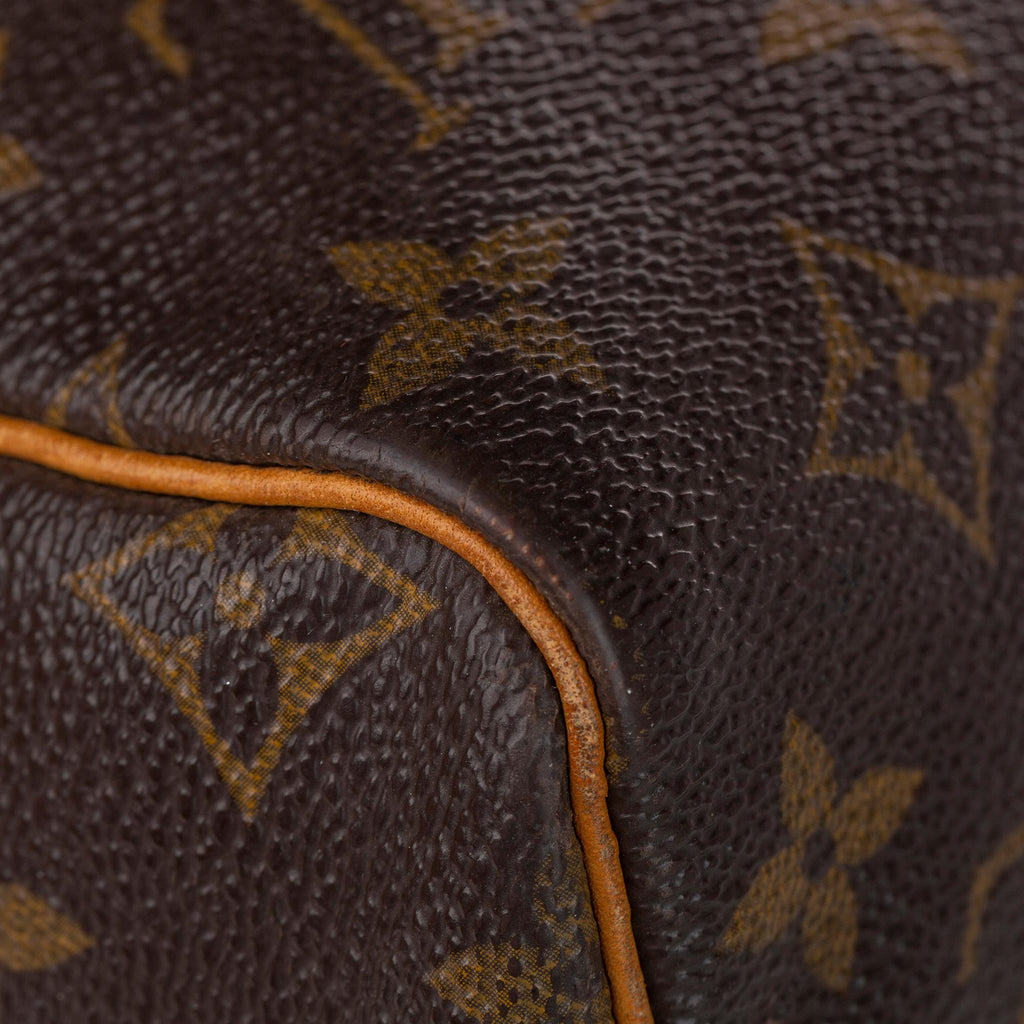 Louis Vuitton Monogram Speedy 30 (SHG-36622)