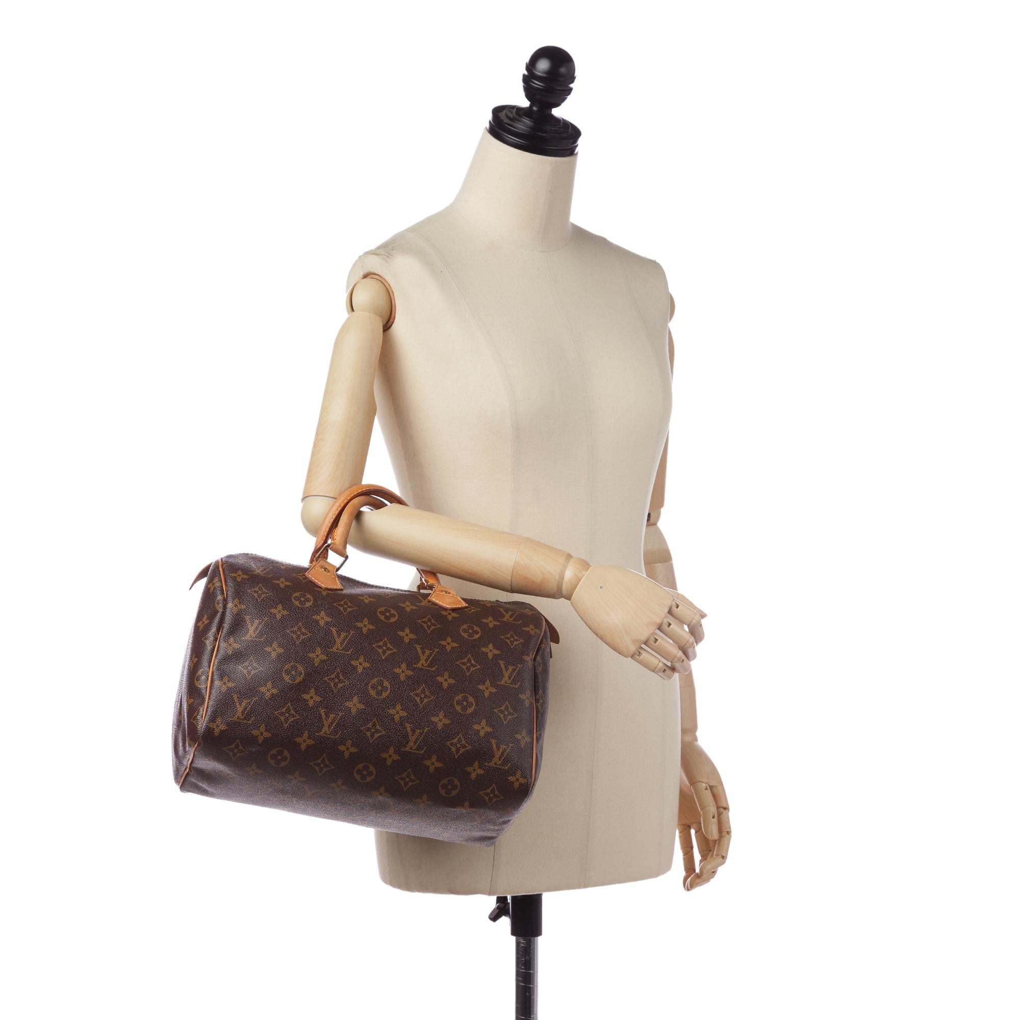 Louis Vuitton Monogram Speedy 30 (SHG-36624)
