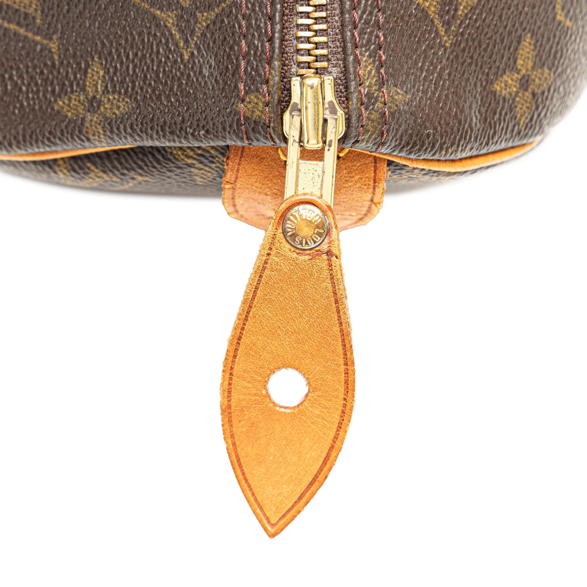 Louis Vuitton Monogram Speedy 30 (SHG-4BvmfW)